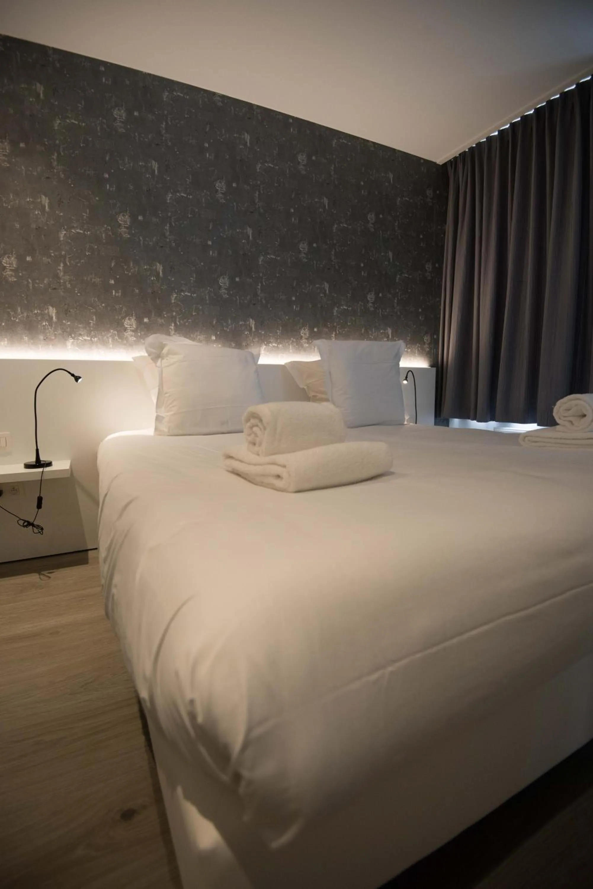 Bed in Acropolis - Luxury Appartments I Hotelservice and parking
