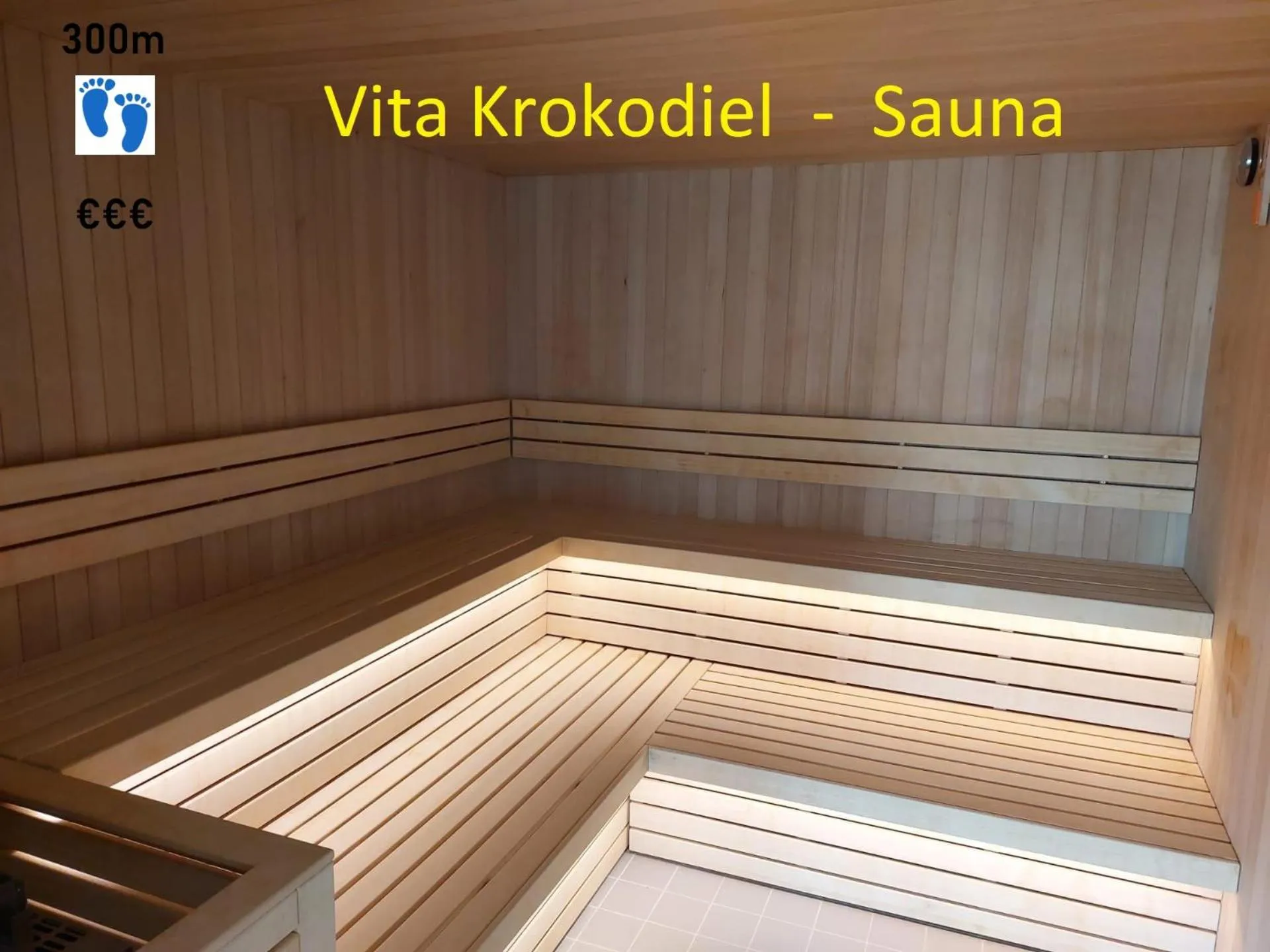 Swimming pool in Acropolis - Luxury Appartments I Hotelservice and parking