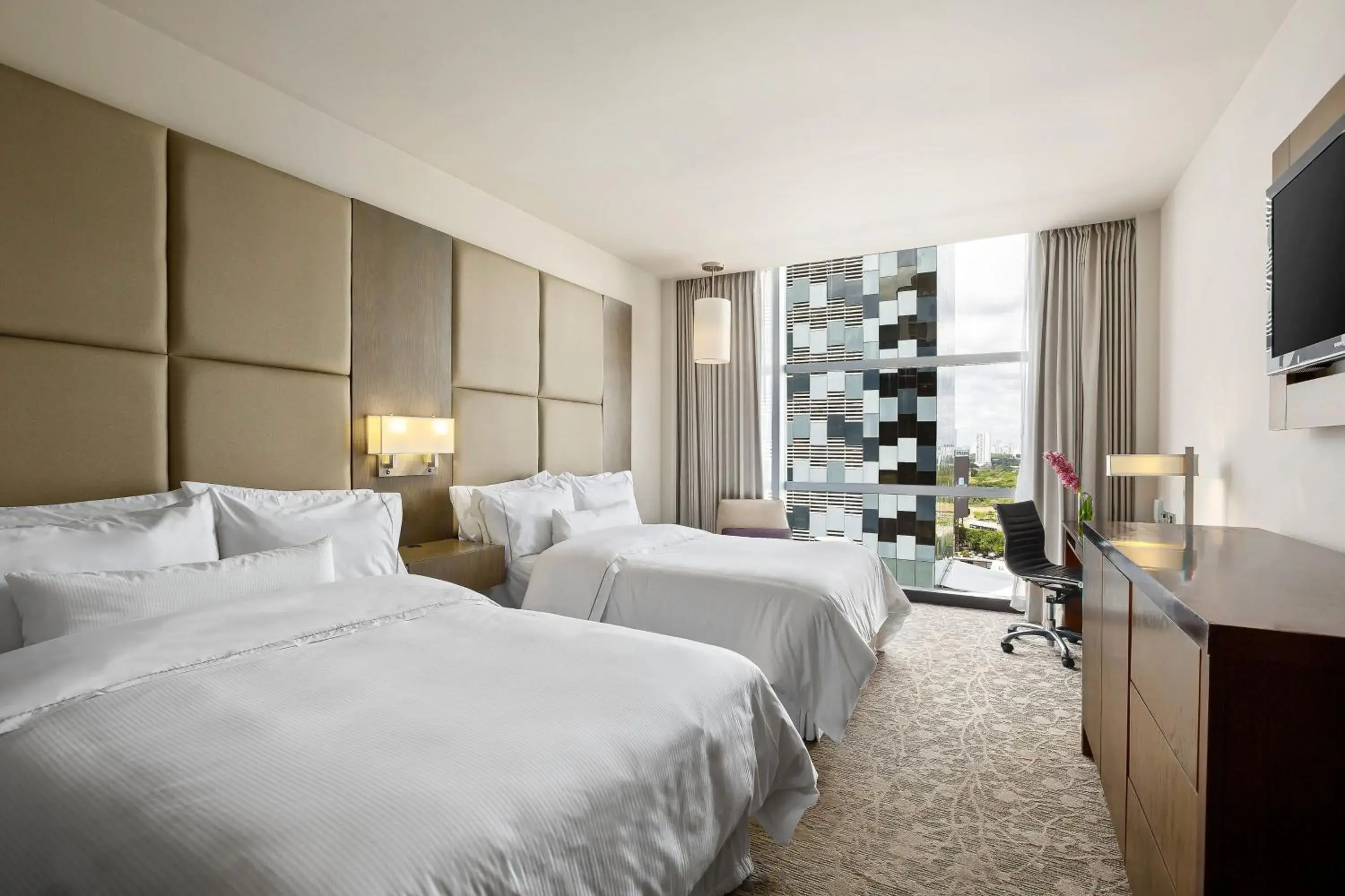 Deluxe, Guest room, 2 Queen, City view in The Westin Panama Deluxe, Guest room, 2 Queen, City view in The Westin Panama