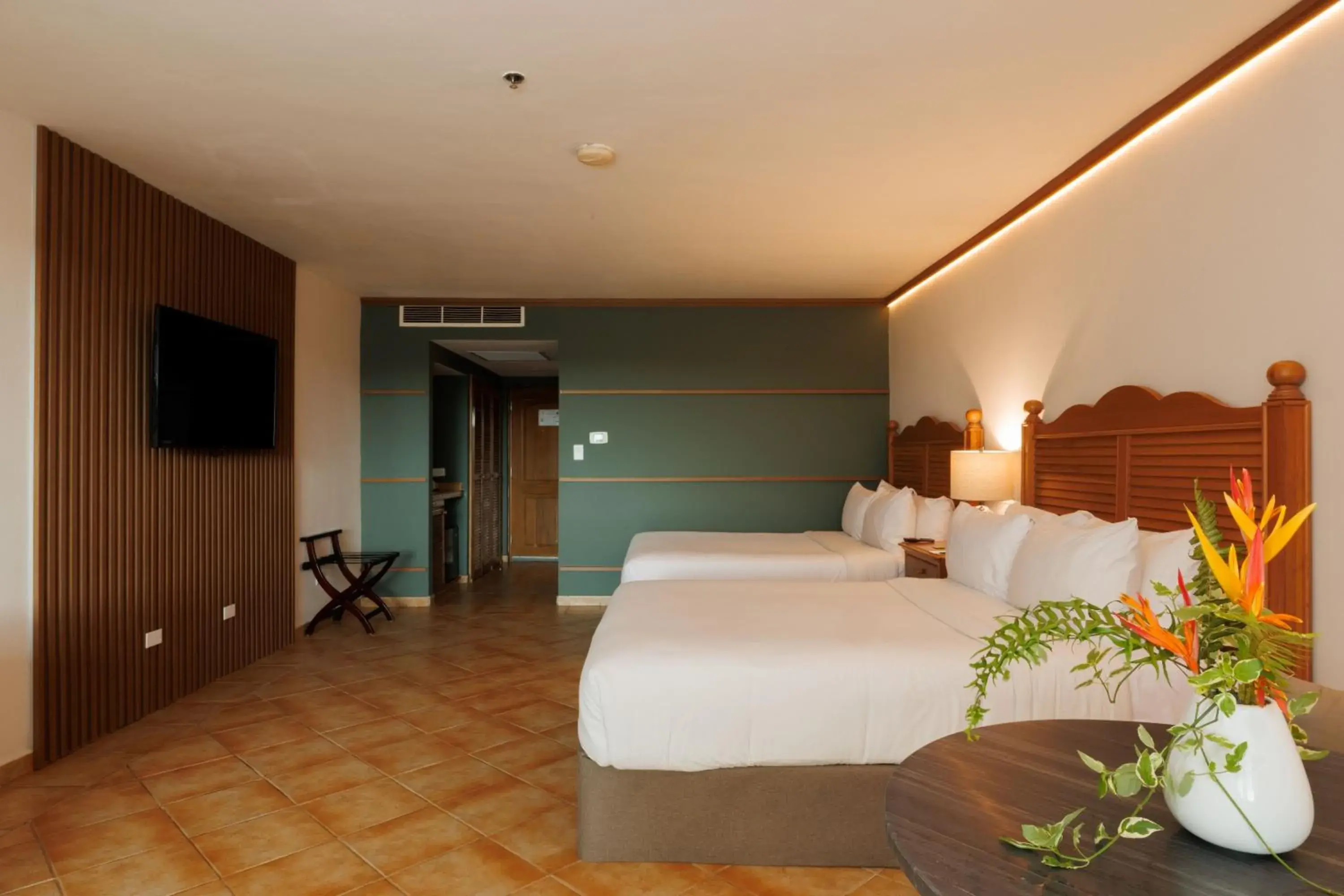 Photo of the whole room, Bed in Gamboa Rainforest Reserve Photo of the whole room, Bed in Gamboa Rainforest Reserve