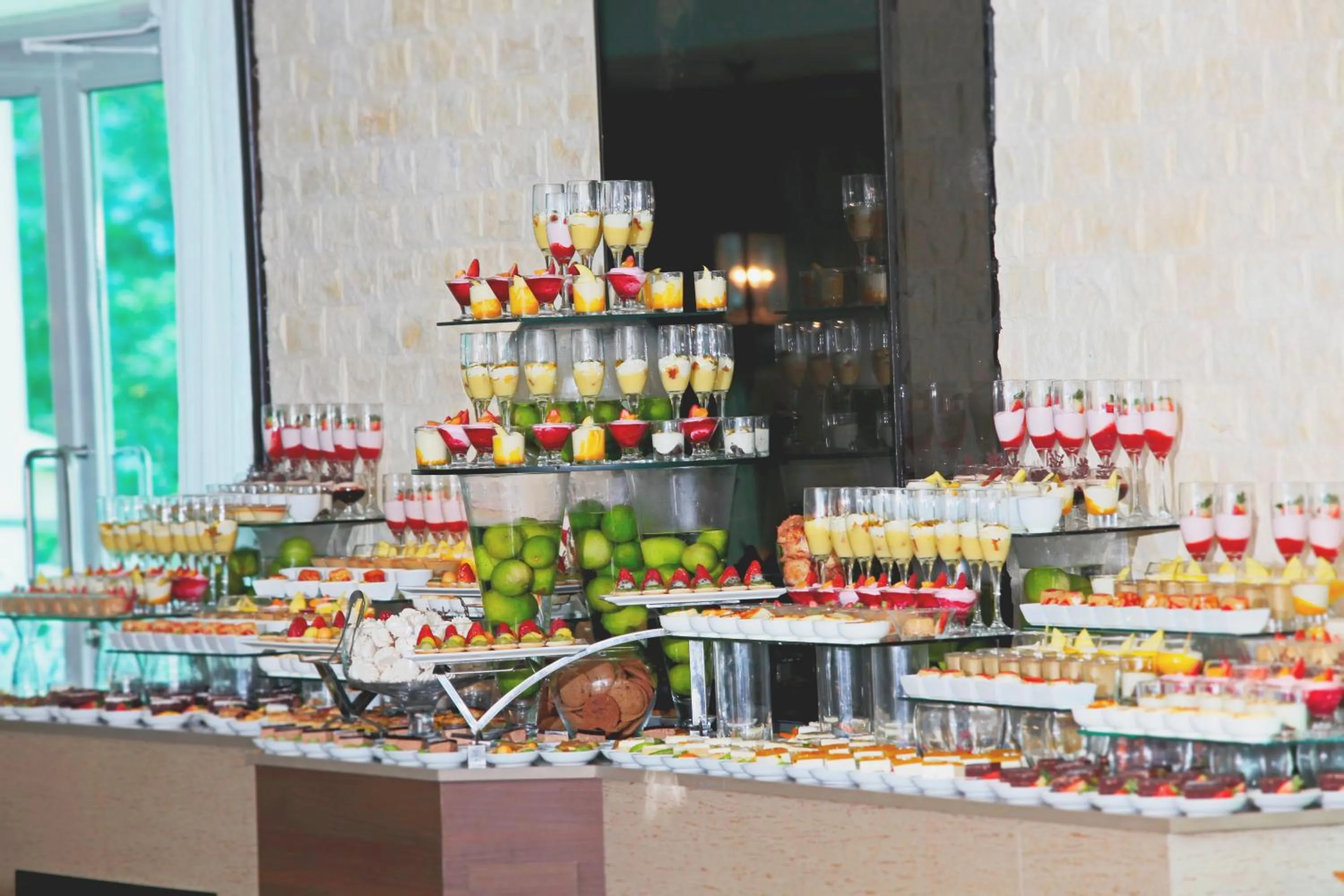 Restaurant/places to eat in Gamboa Rainforest Reserve