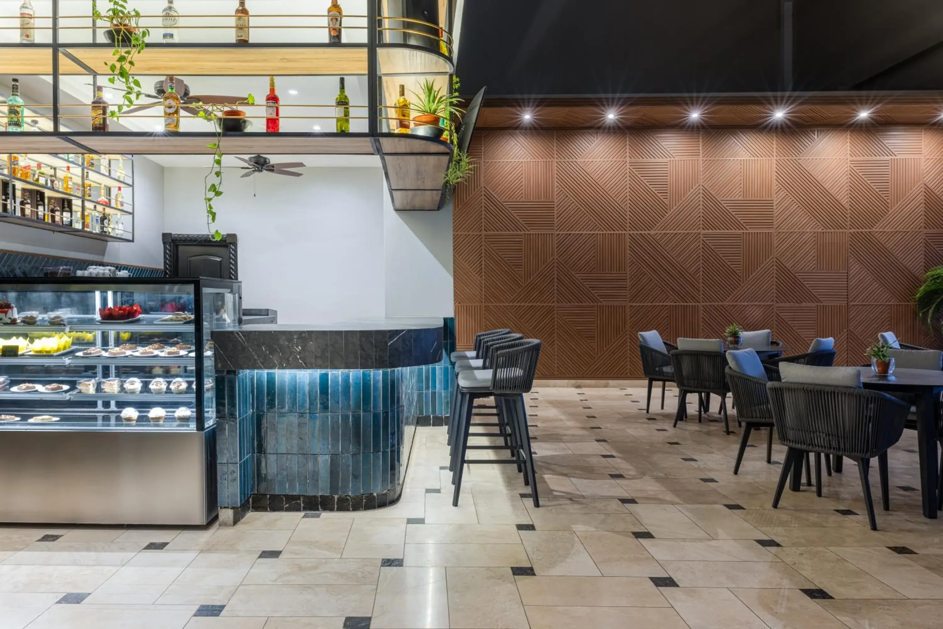 Lounge or bar in Gamboa Rainforest Reserve Lounge or bar in Gamboa Rainforest Reserve