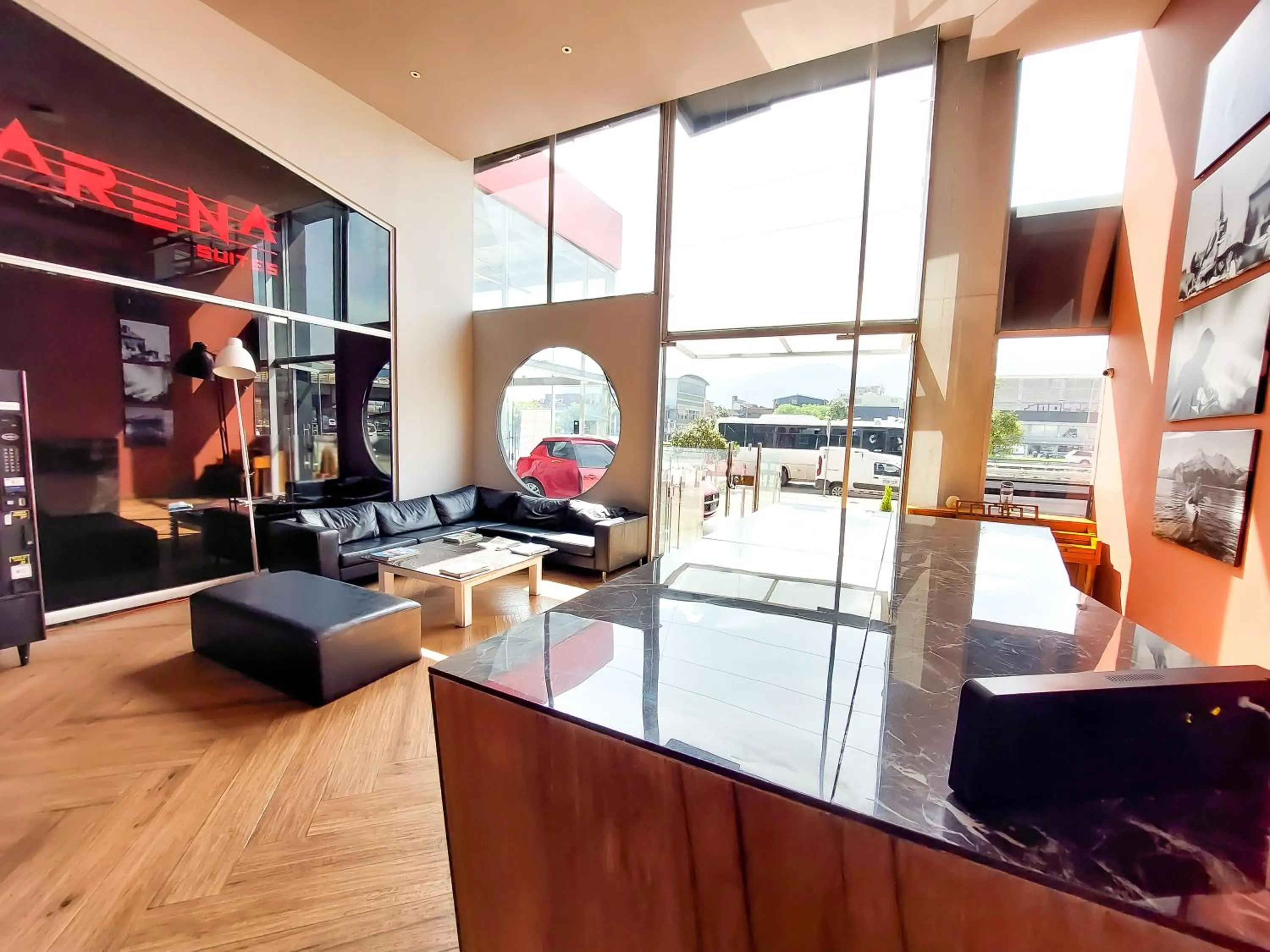 Lobby or reception in Hotel Arena Suites Movistar Arena