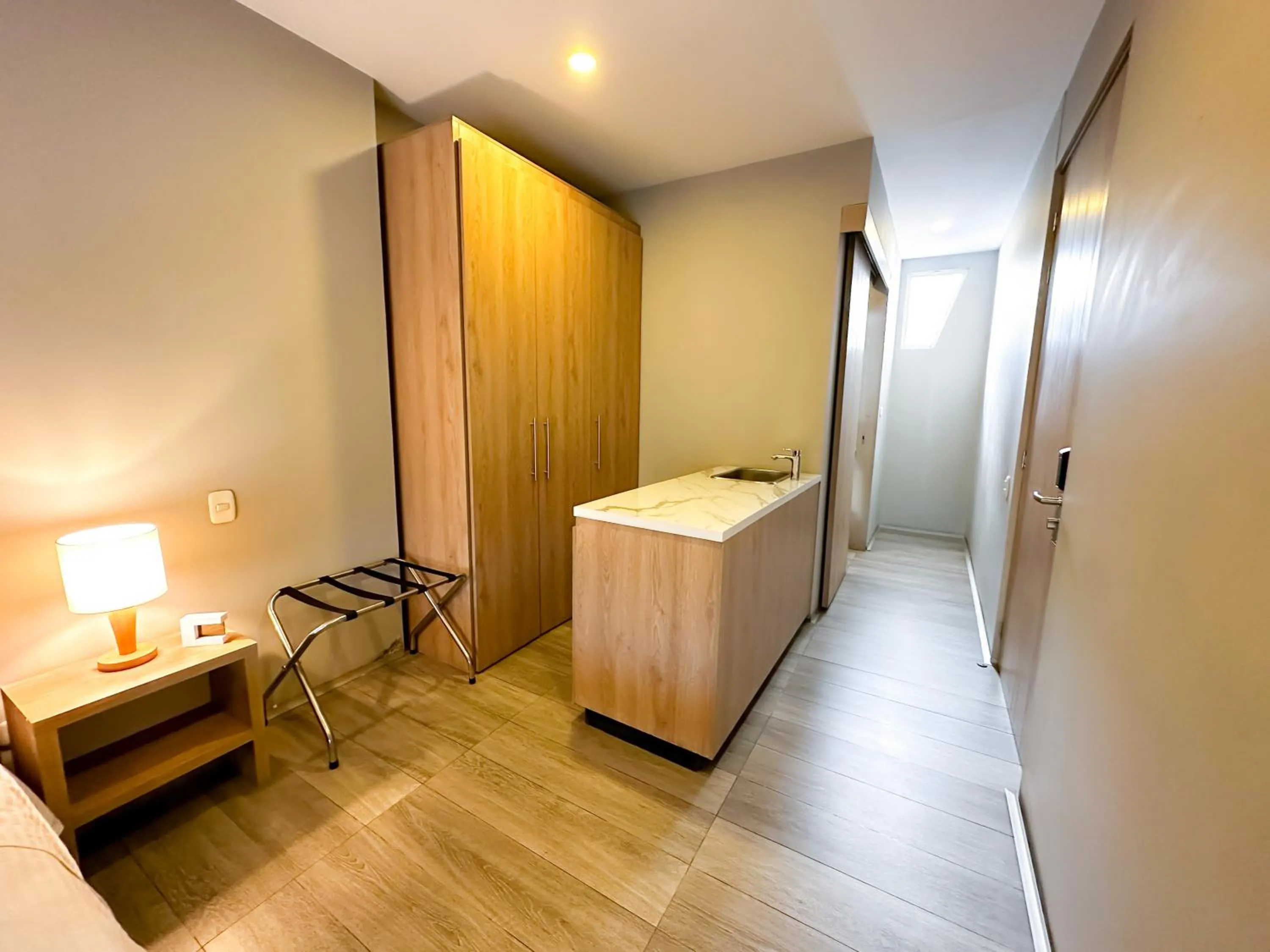 wardrobe, Bed in Hotel Arena Suites Movistar Arena