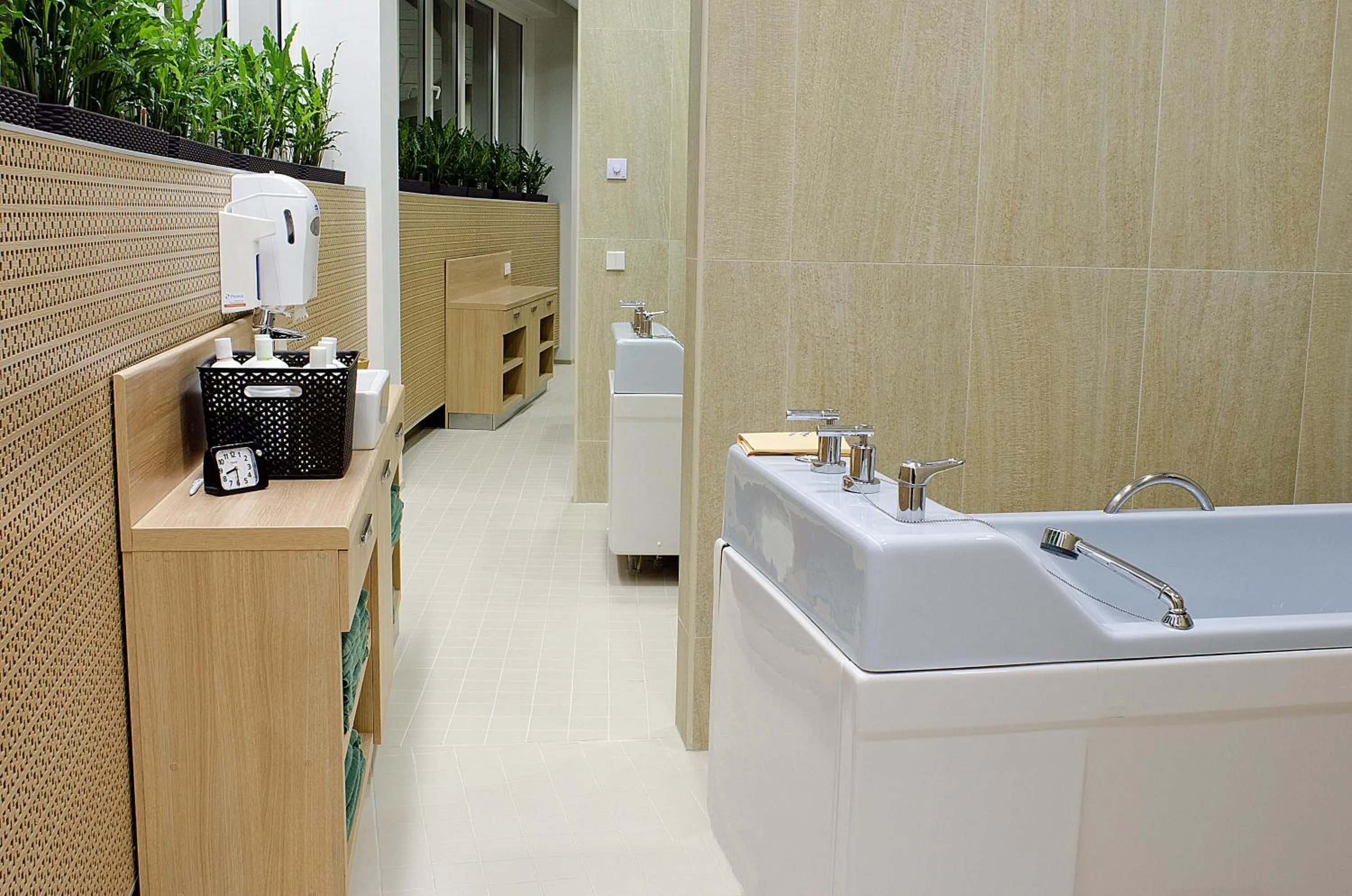 Public Bath in Spa Tervis