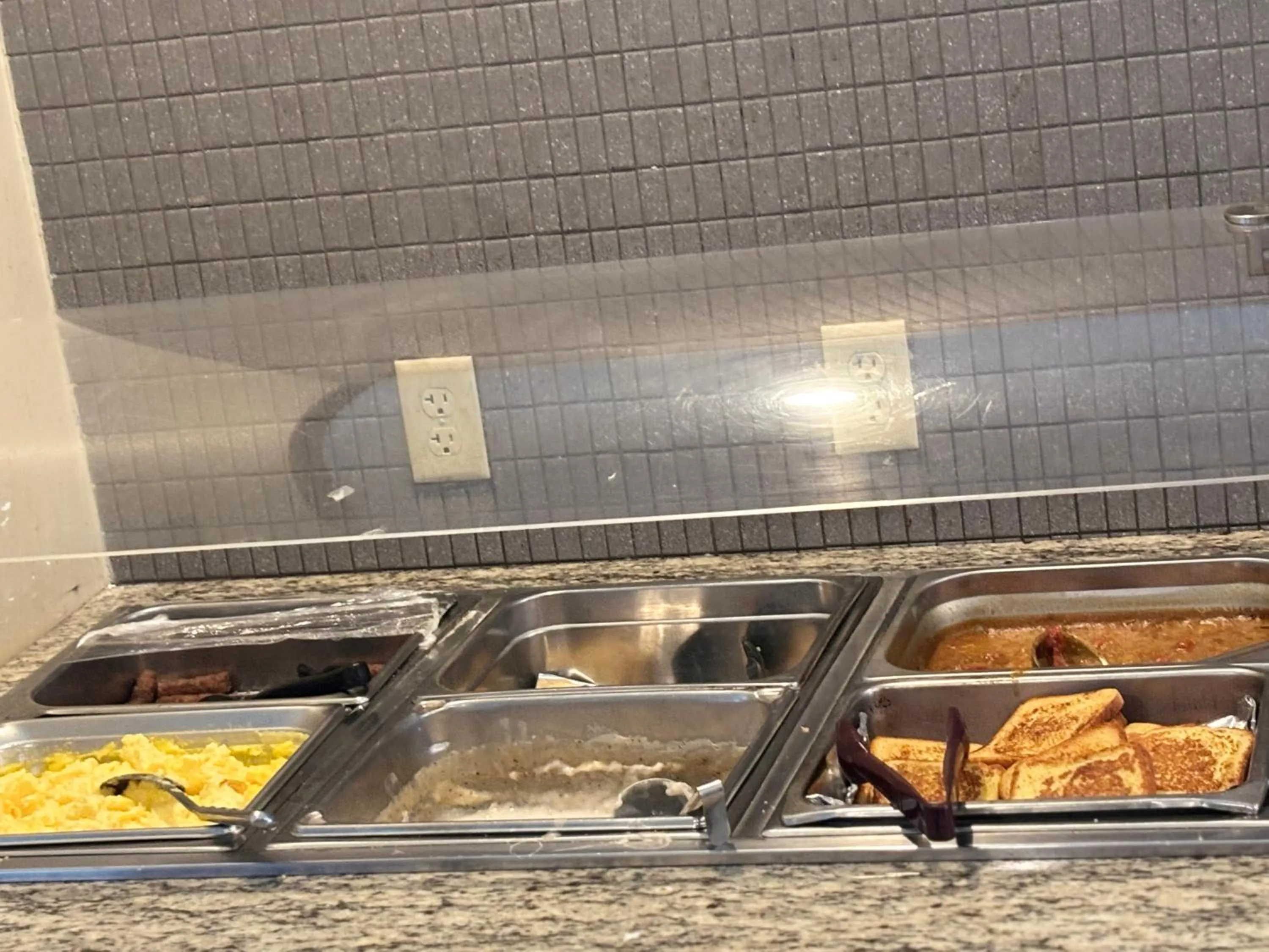 Buffet breakfast in Plaza Hotel Denver Central