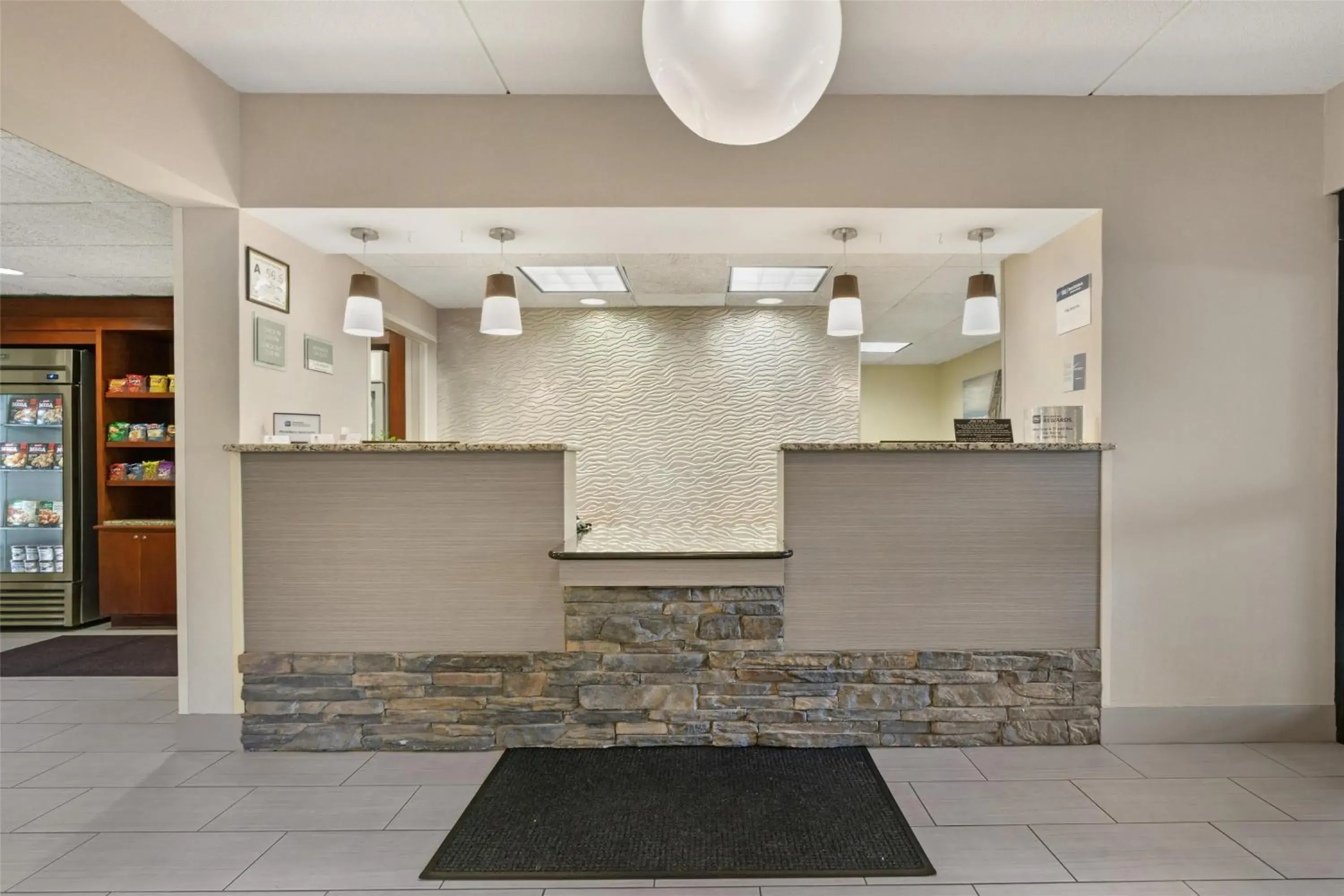 Lobby or reception in Best Western Plus Wilmington / Wrightsville Beach Lobby or reception in Best Western Plus Wilmington / Wrightsville Beach