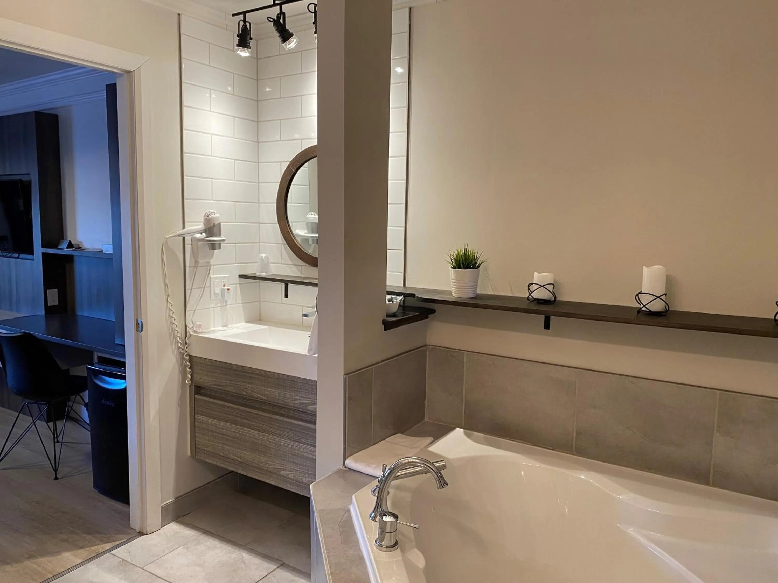 Bathroom in Hôtel Centre-Ville