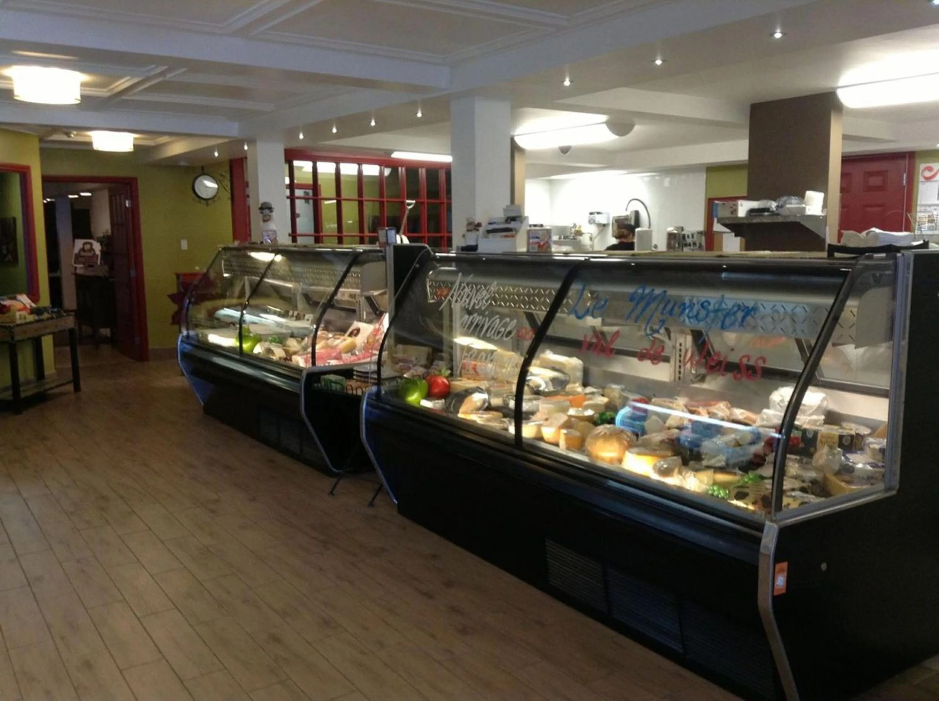 Restaurant/places to eat in Hôtel Centre-Ville