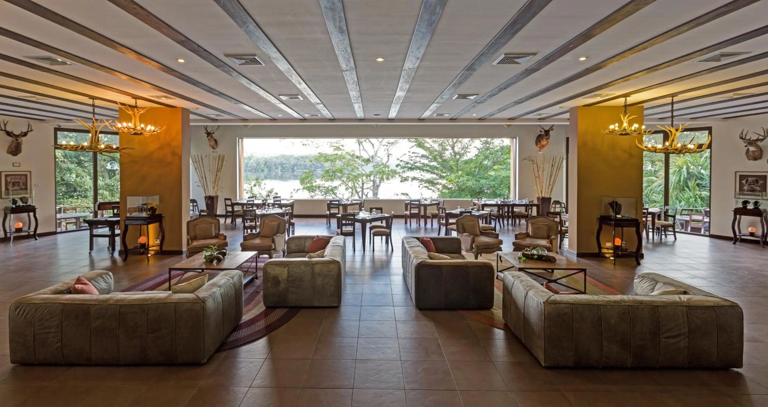 Restaurant/places to eat in Las Lagunas Boutique Hotel