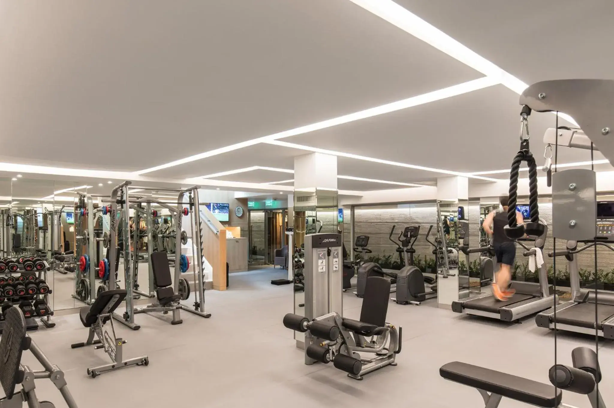 Fitness centre/facilities in Holiday Inn Bangkok by IHG Fitness centre/facilities in Holiday Inn Bangkok by IHG