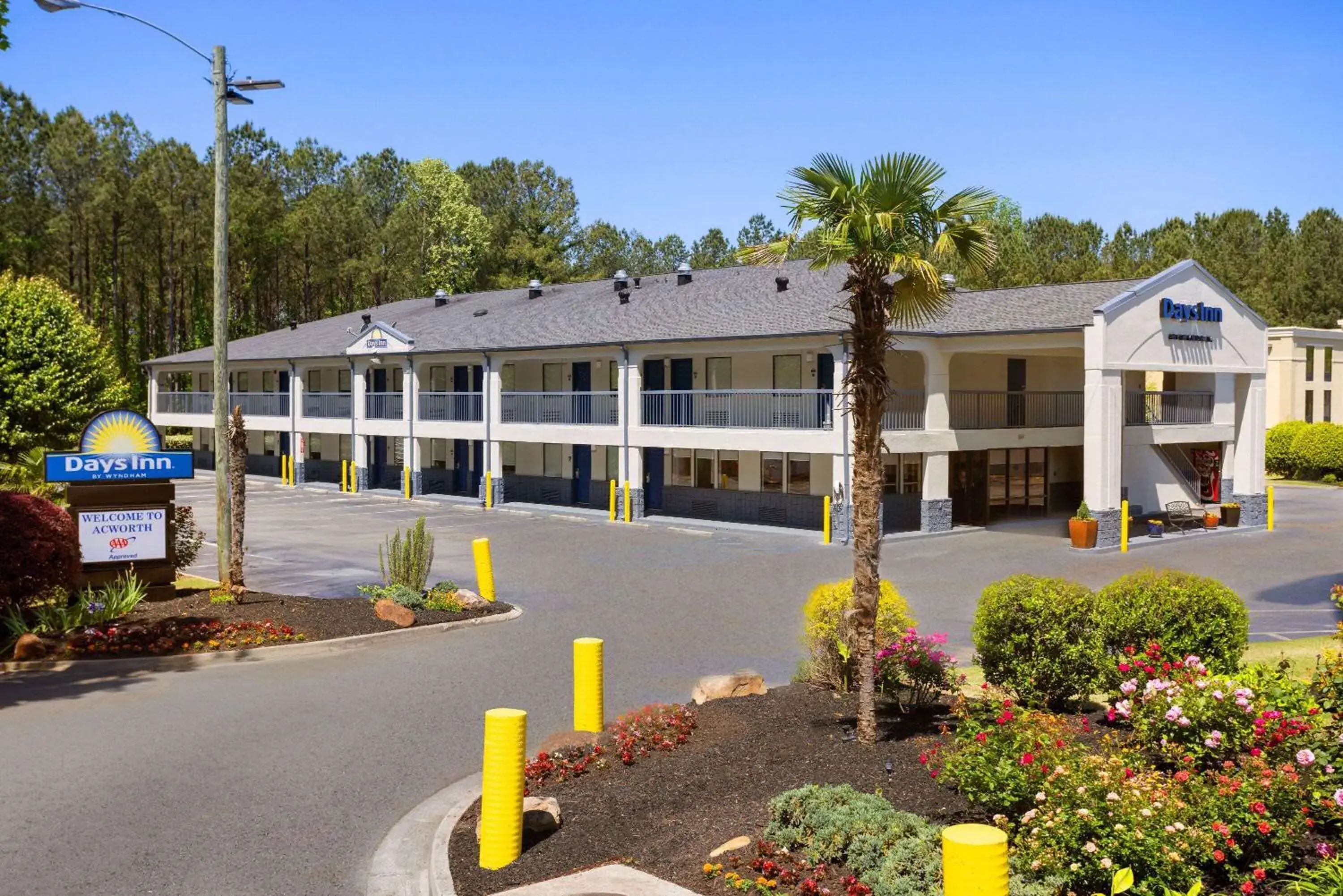 Property building in Days Inn by Wyndham Acworth Property building in Days Inn by Wyndham Acworth