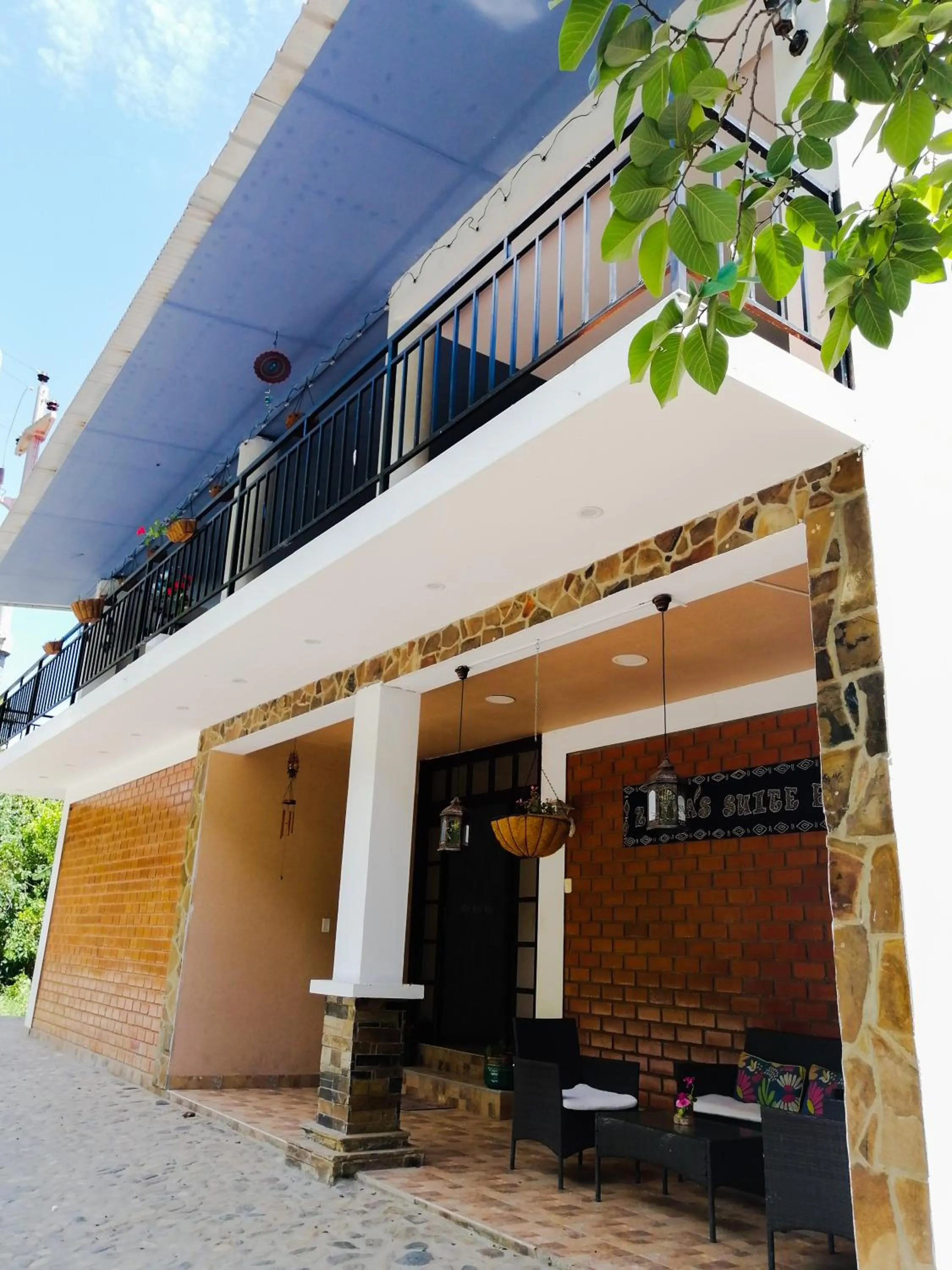 Facade/entrance in Zoila's Suite Escape