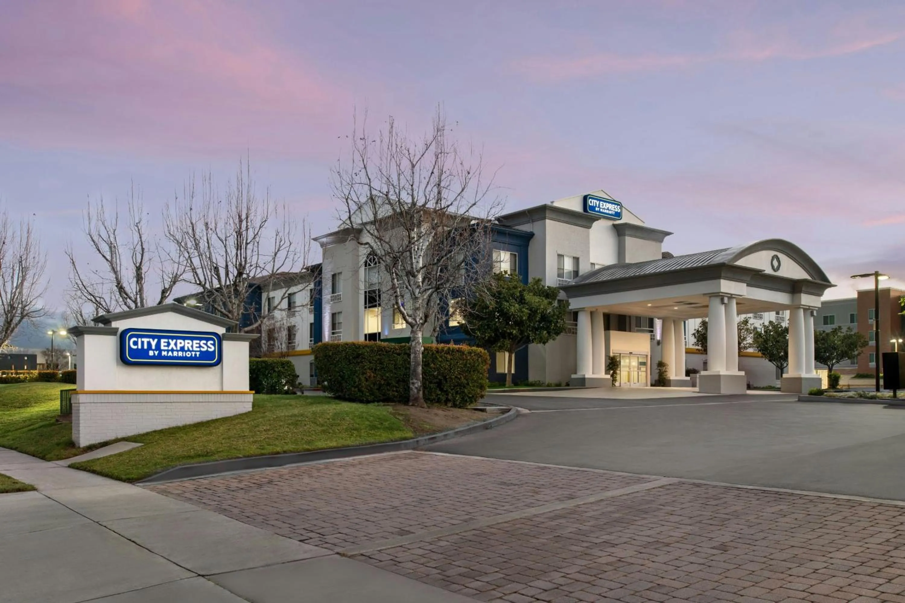 Property building in City Express By Marriott Rancho Cucamonga