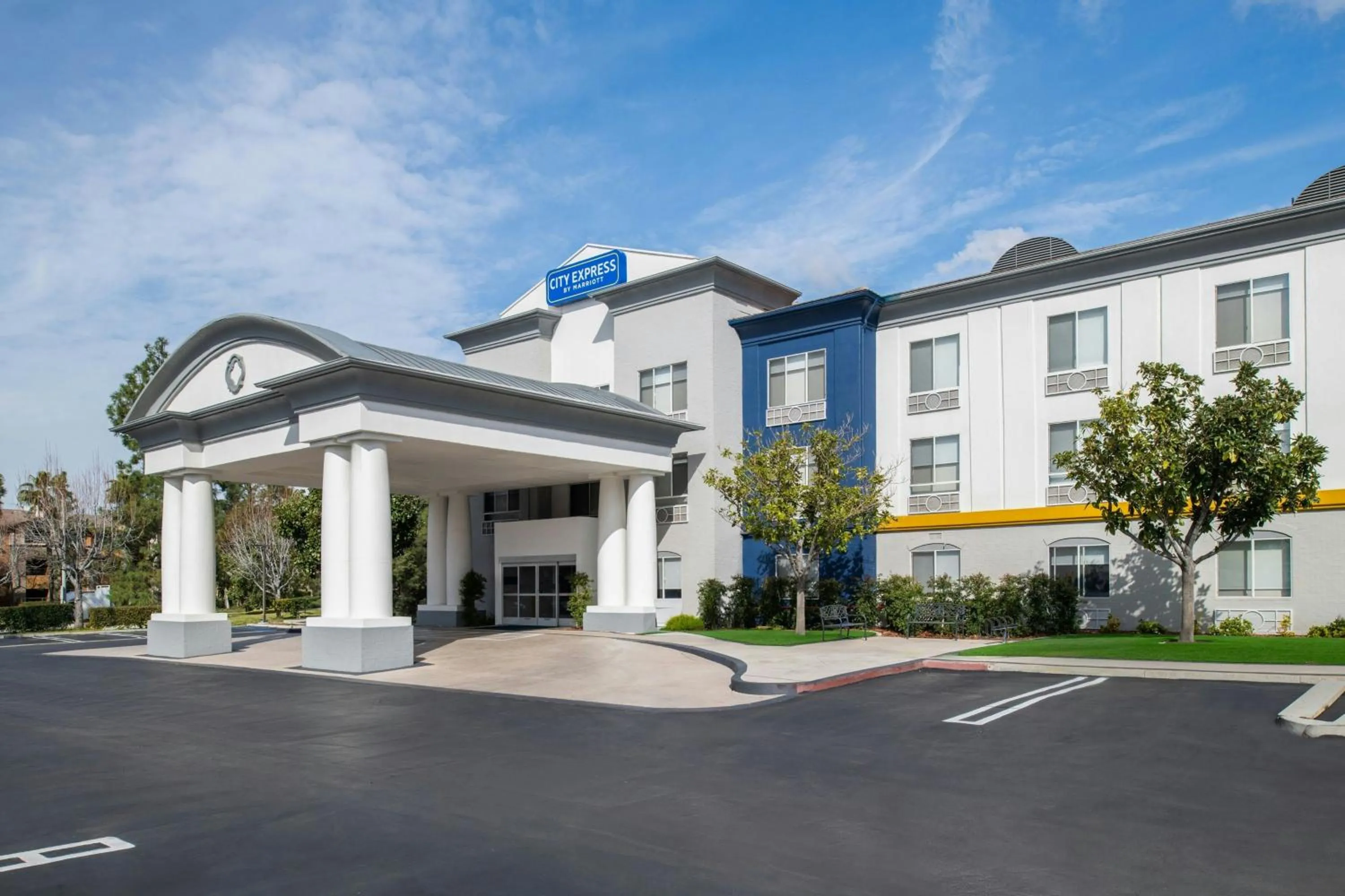 Property building in City Express By Marriott Rancho Cucamonga