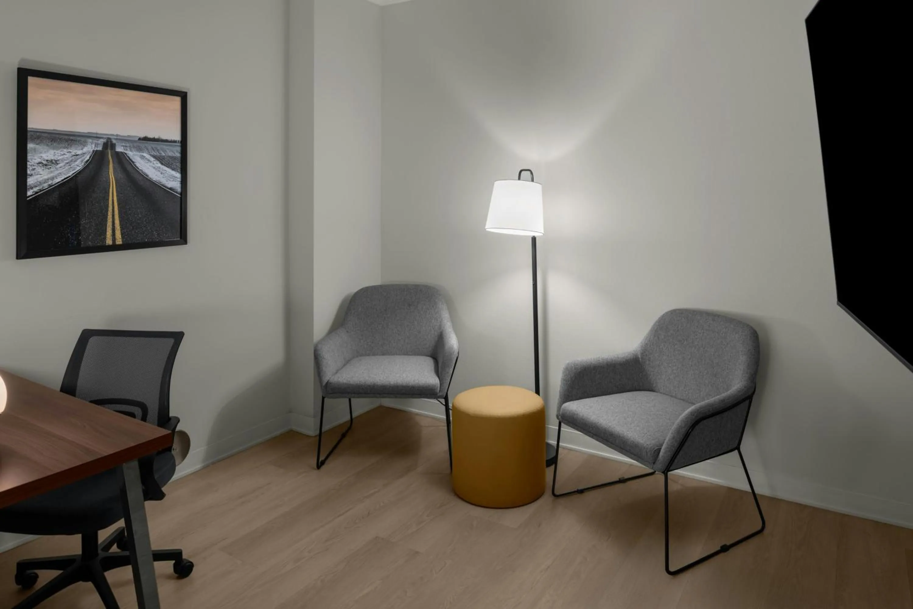 Living room in City Express By Marriott Rancho Cucamonga