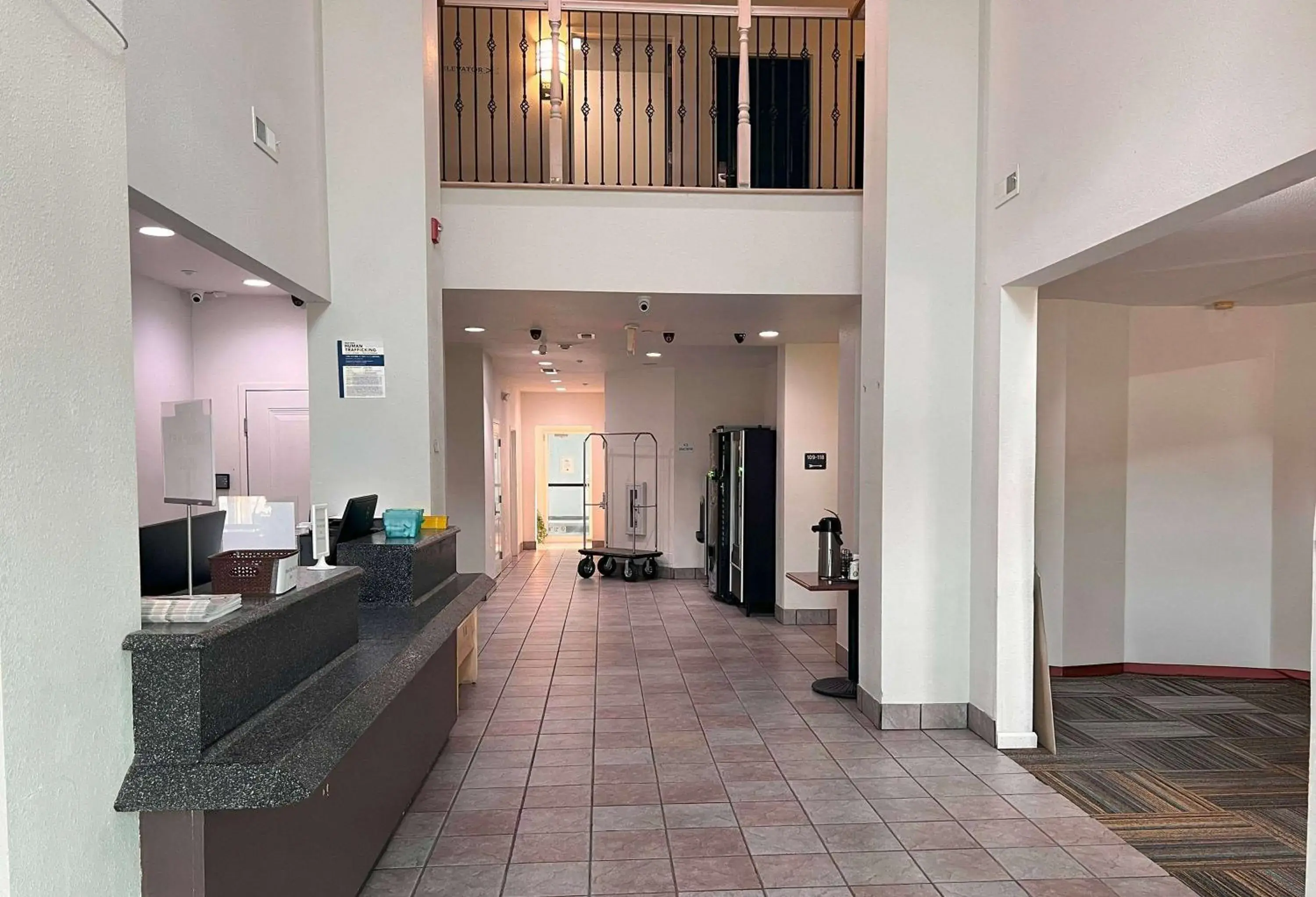 Lobby or reception in Baymont by Wyndham Kingdom City Lobby or reception in Baymont by Wyndham Kingdom City