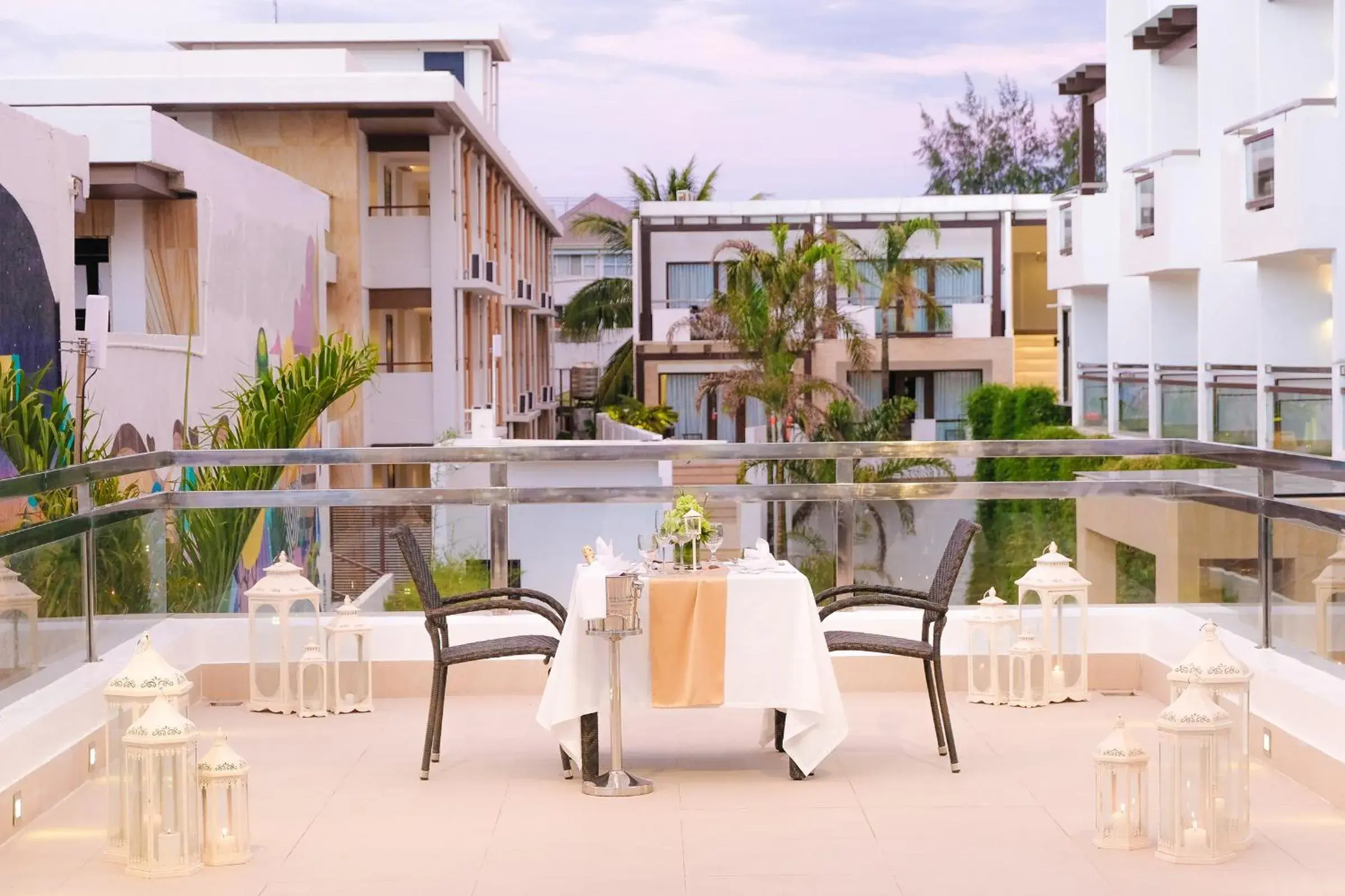 Restaurant/places to eat in The District Boracay Restaurant/places to eat in The District Boracay