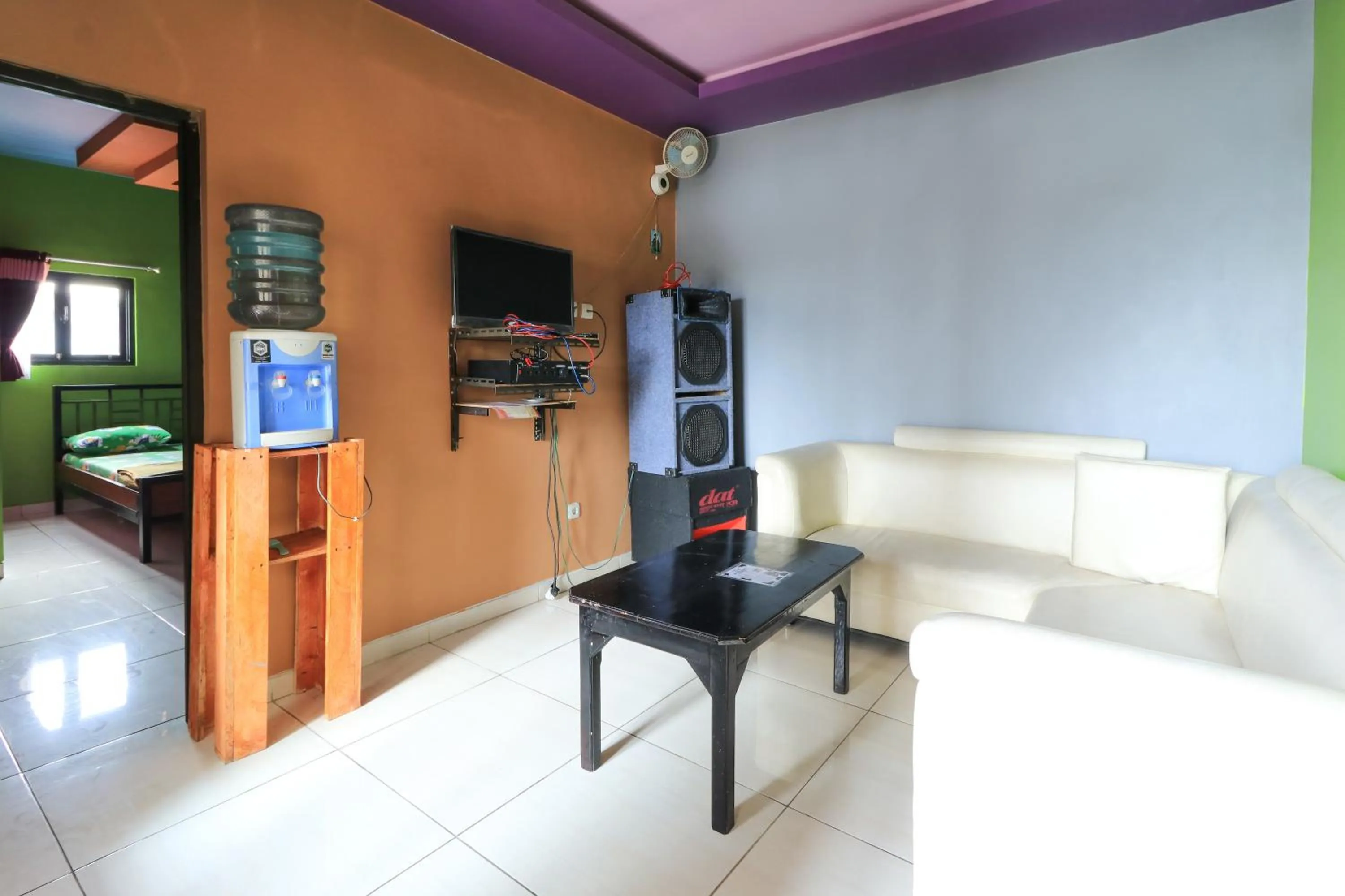 TV and multimedia in Villa Ana