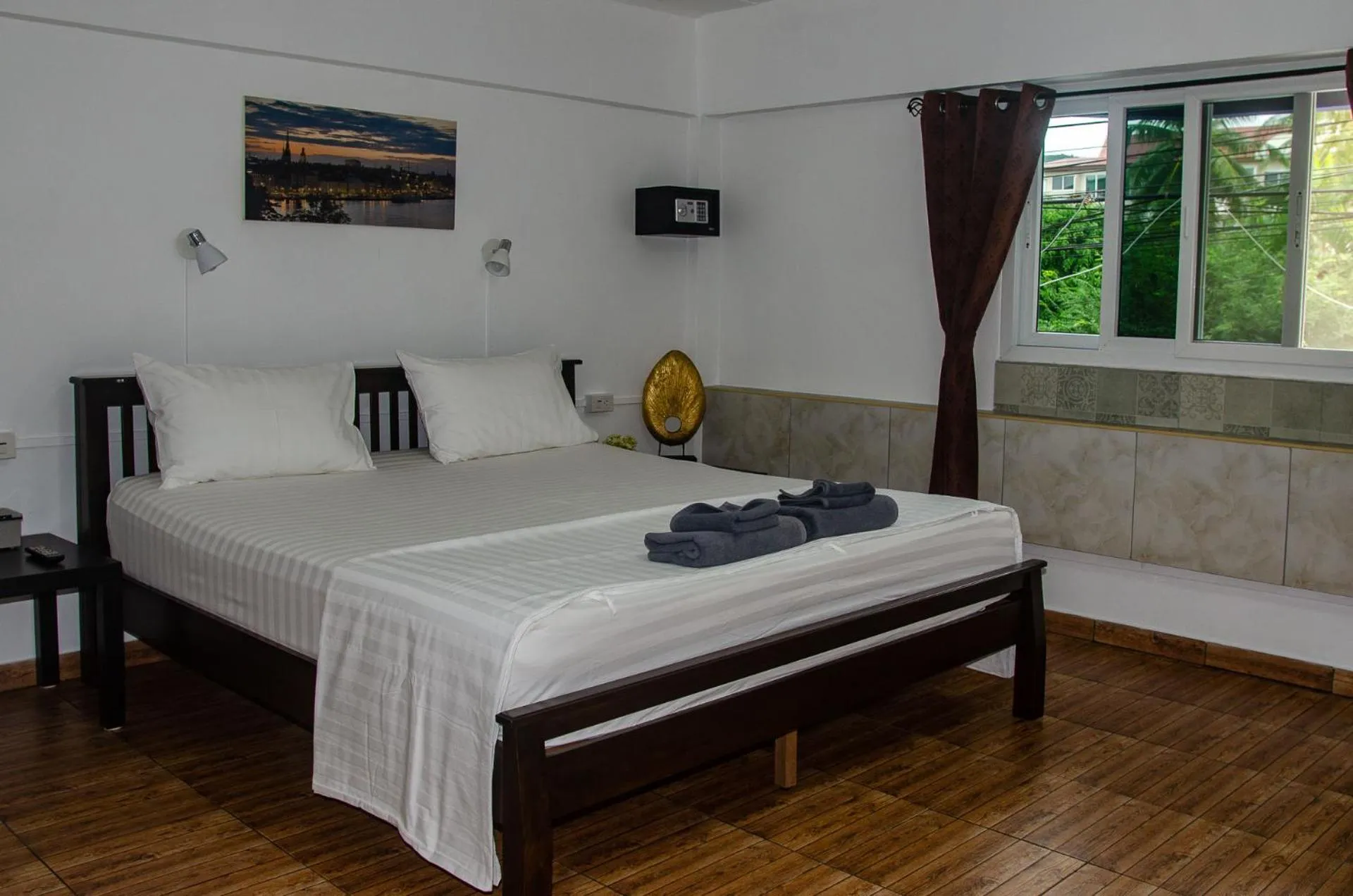 Bed in Allstar Guesthouse