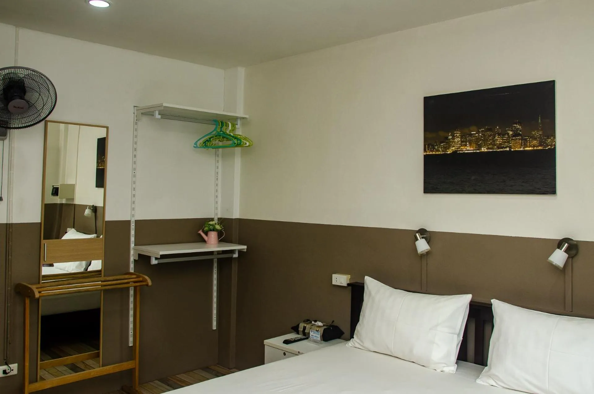 Bed in Allstar Guesthouse