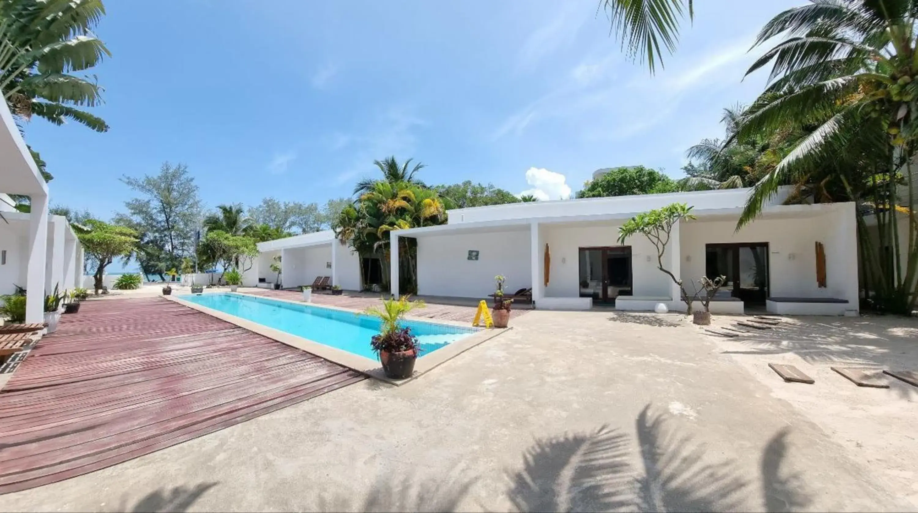 Property building in Mittali Beach Hotel Property building in Mittali Beach Hotel