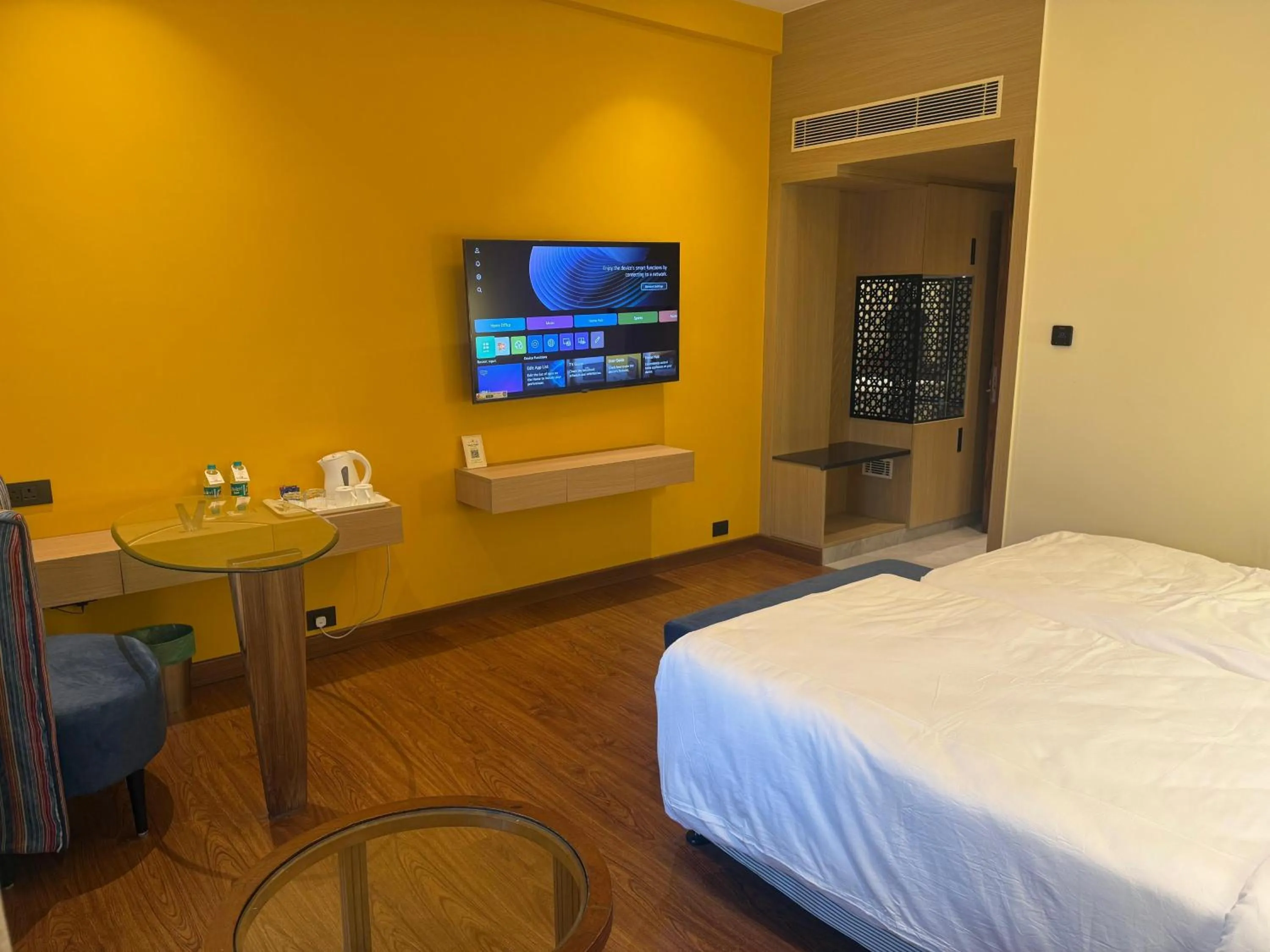 Bed in Mansingh Palace, Ajmer