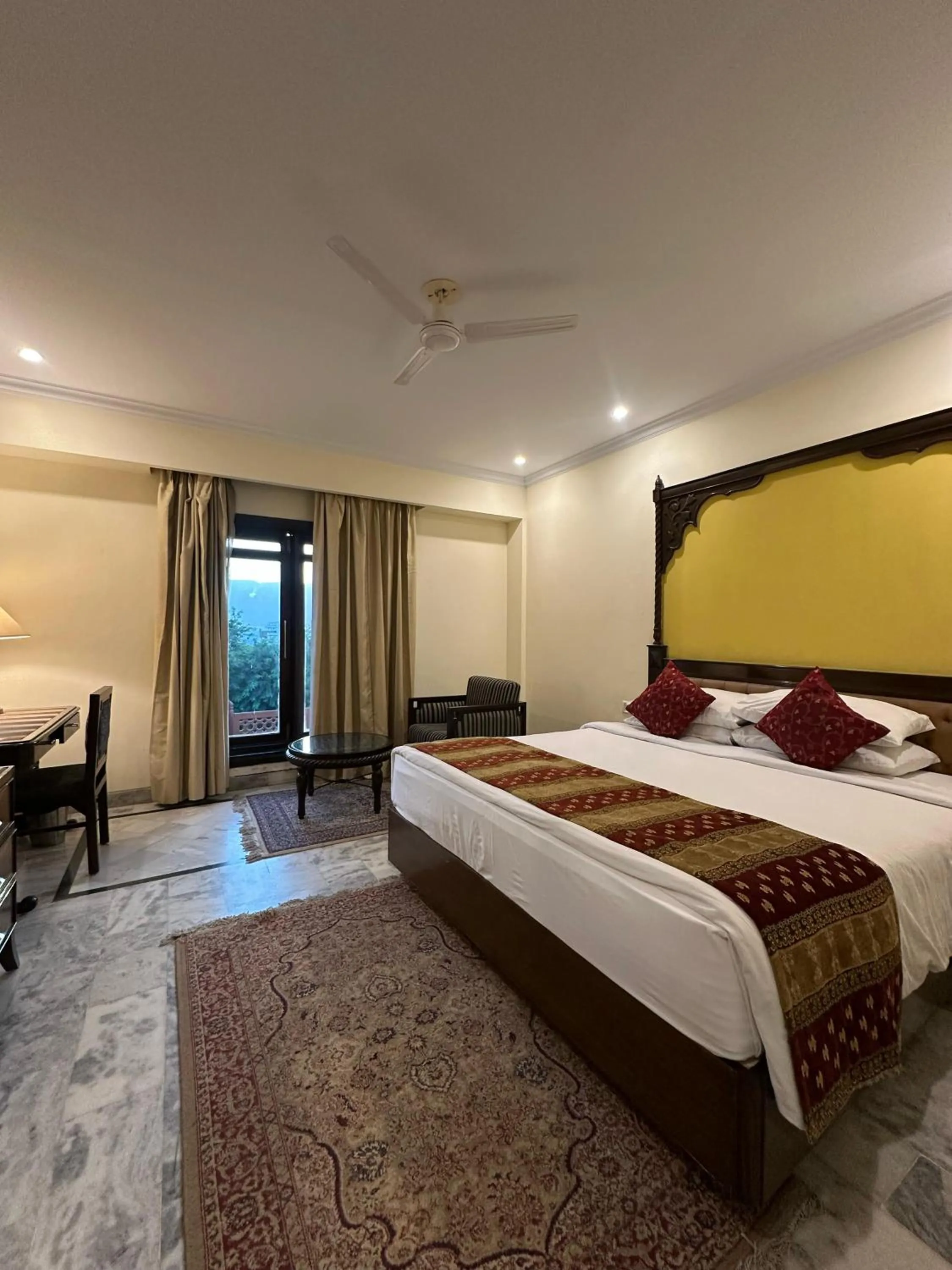 Bed in Mansingh Palace, Ajmer