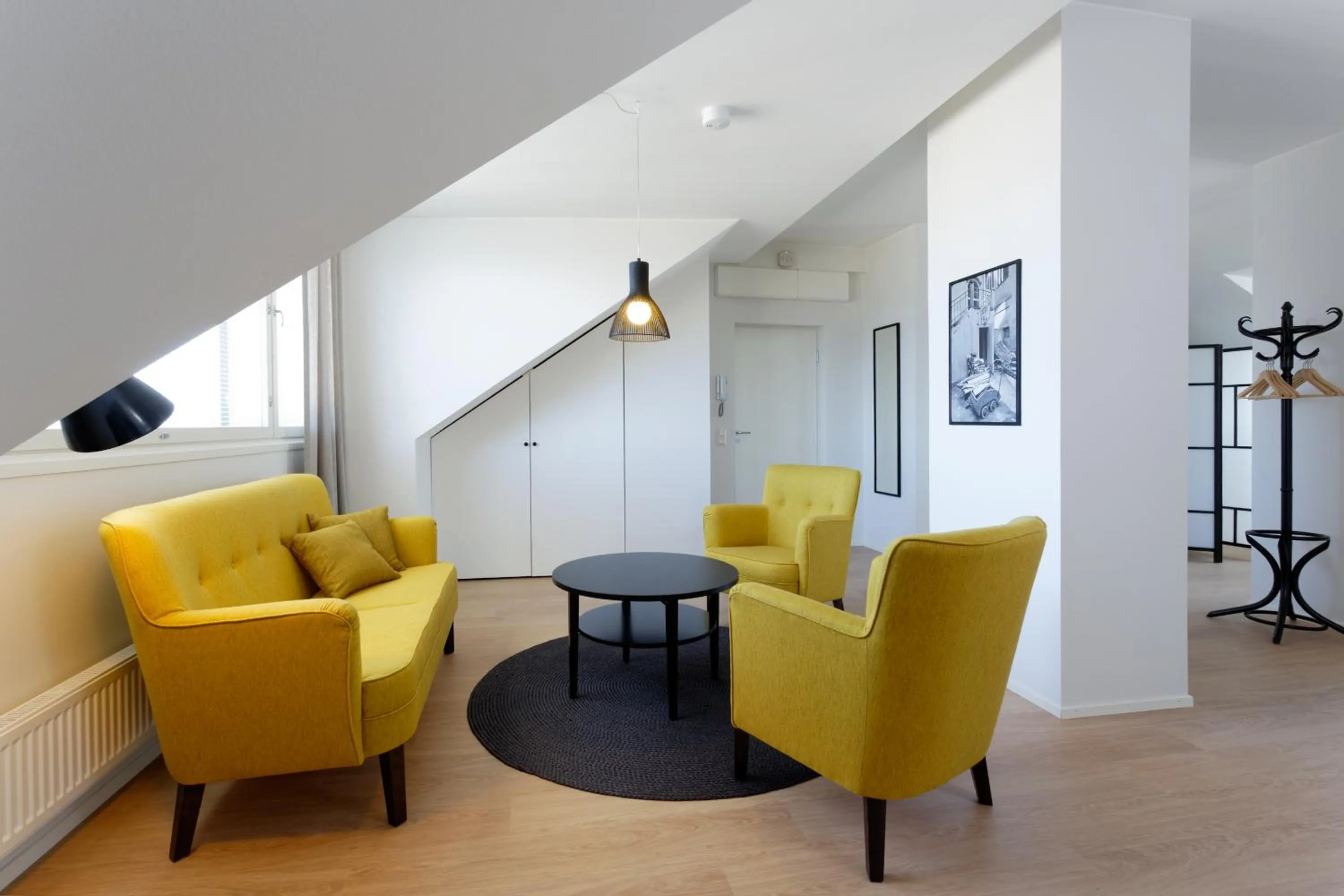 Seating area in Forenom Serviced Apartments Helsinki Kruununhaka