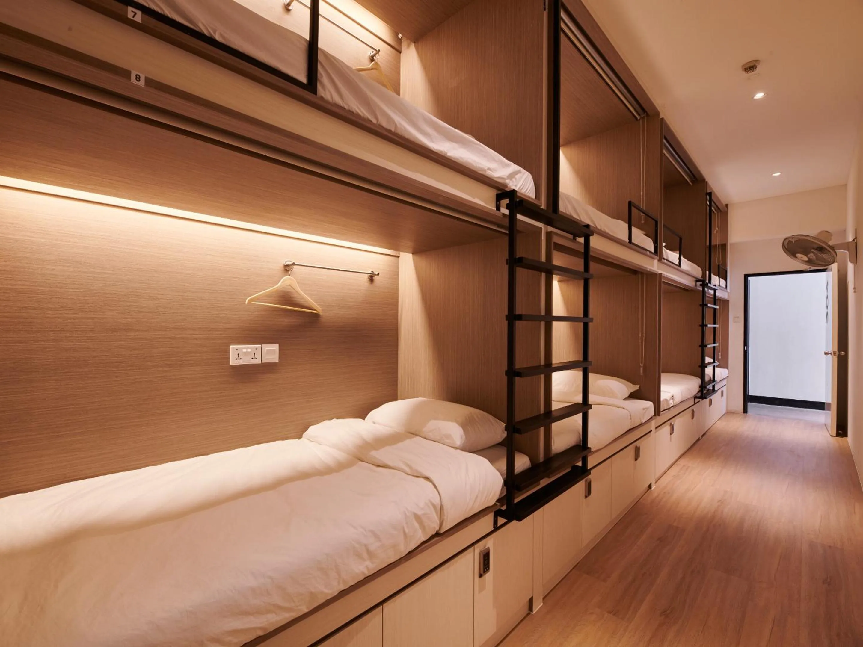 Photo of the whole room, Bed in BEAT. Sports Hostel