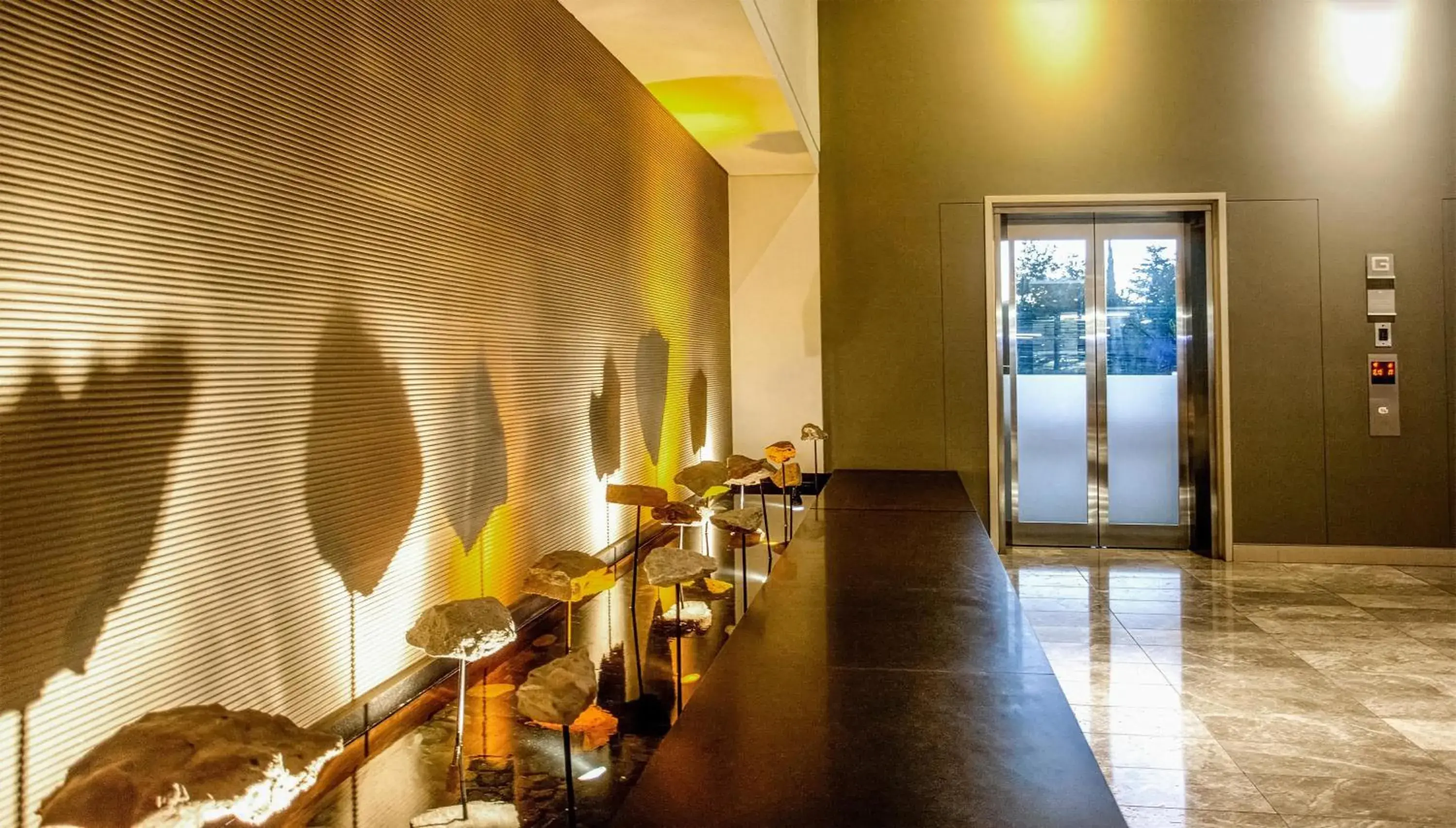 Lobby or reception in Southern Sun Hyde Park Sandton Lobby or reception in Southern Sun Hyde Park Sandton