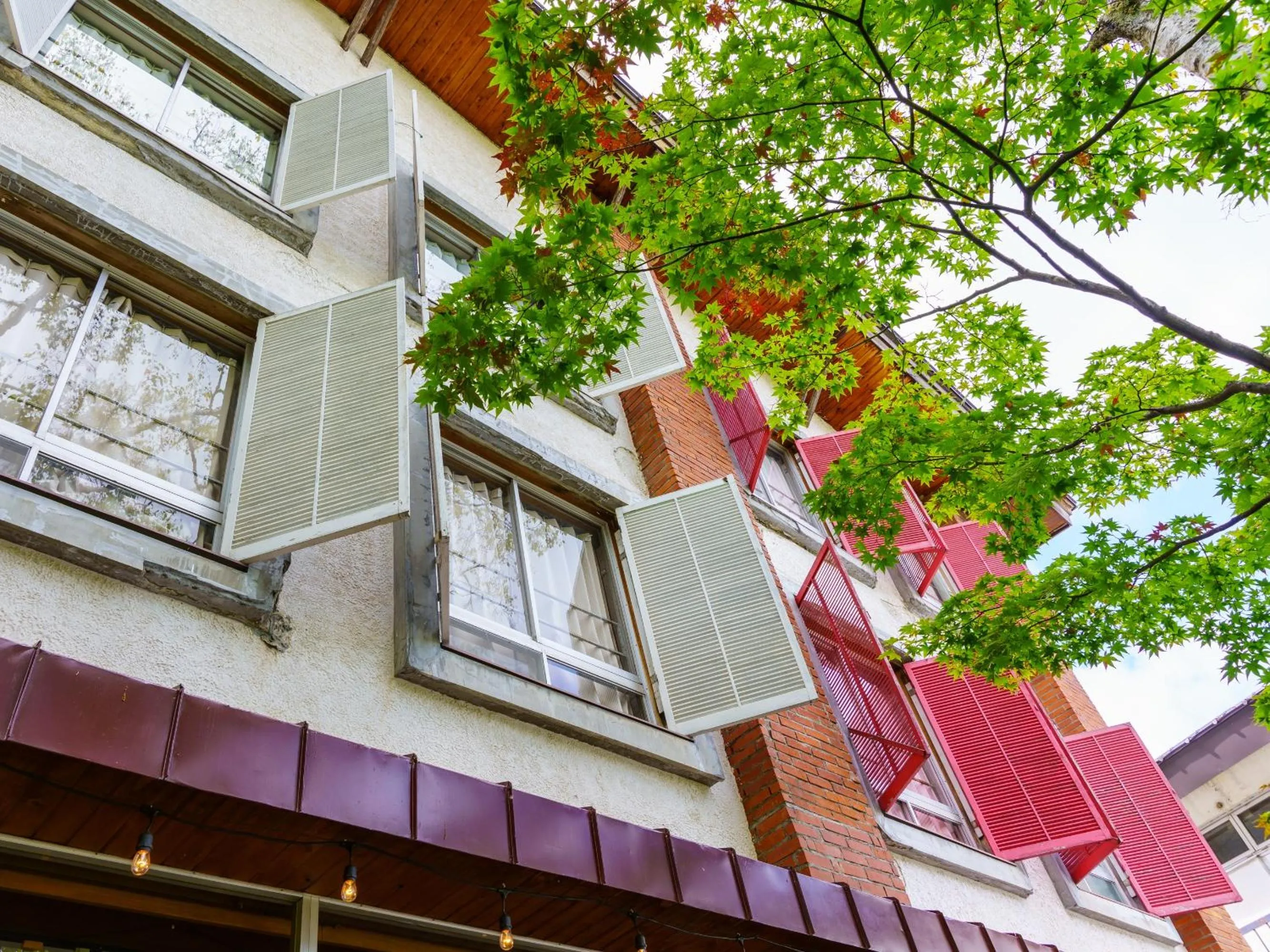 Property building in Villa Alpen