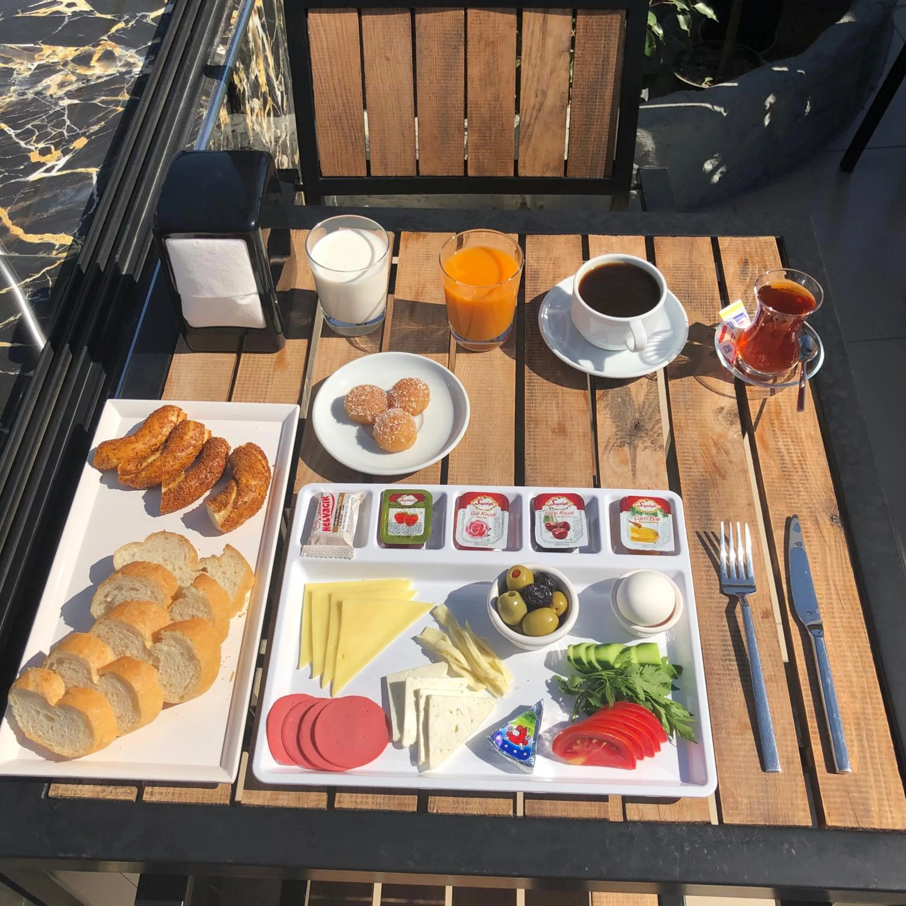 Continental breakfast in Kartal Palace Taksim Square FAMILY HOTEL
