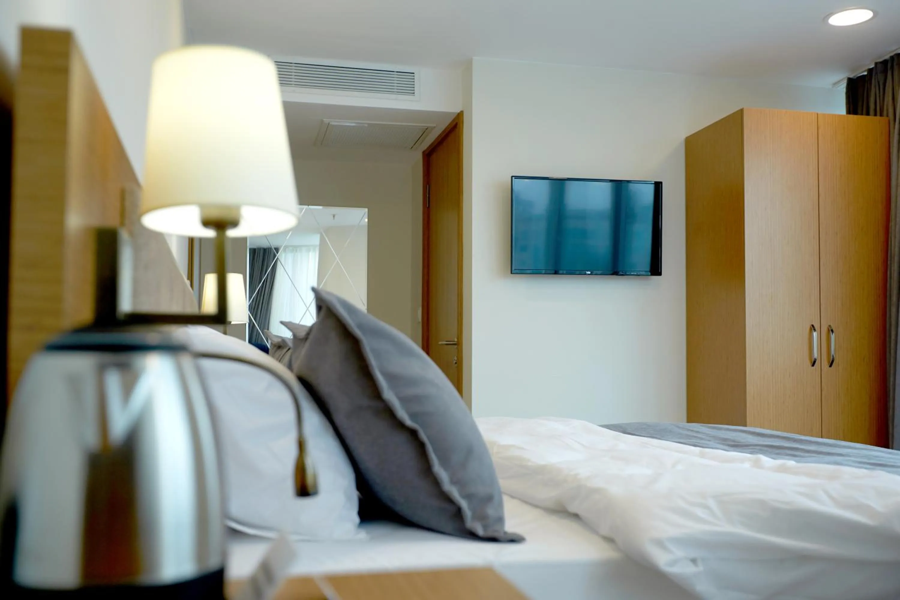TV and multimedia, Bed in Kartal Palace Taksim Square FAMILY HOTEL