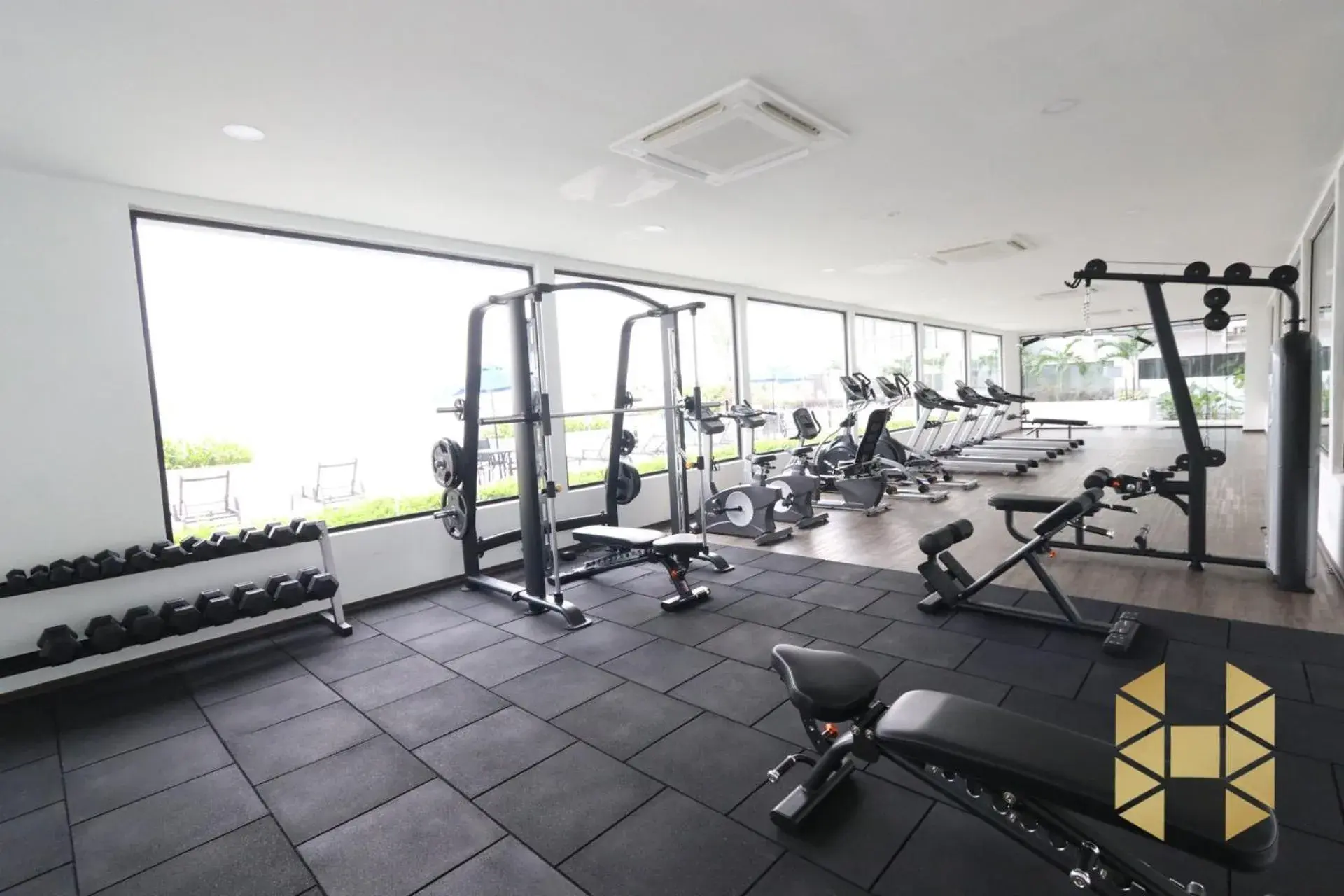 Fitness centre/facilities in D pristine Family Suites By Holi Fitness centre/facilities in D pristine Family Suites By Holi