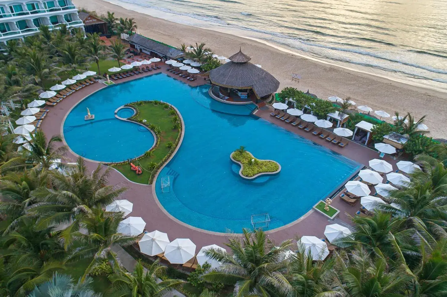 Swimming pool in The Sailing Bay Beach Resort Swimming pool in The Sailing Bay Beach Resort