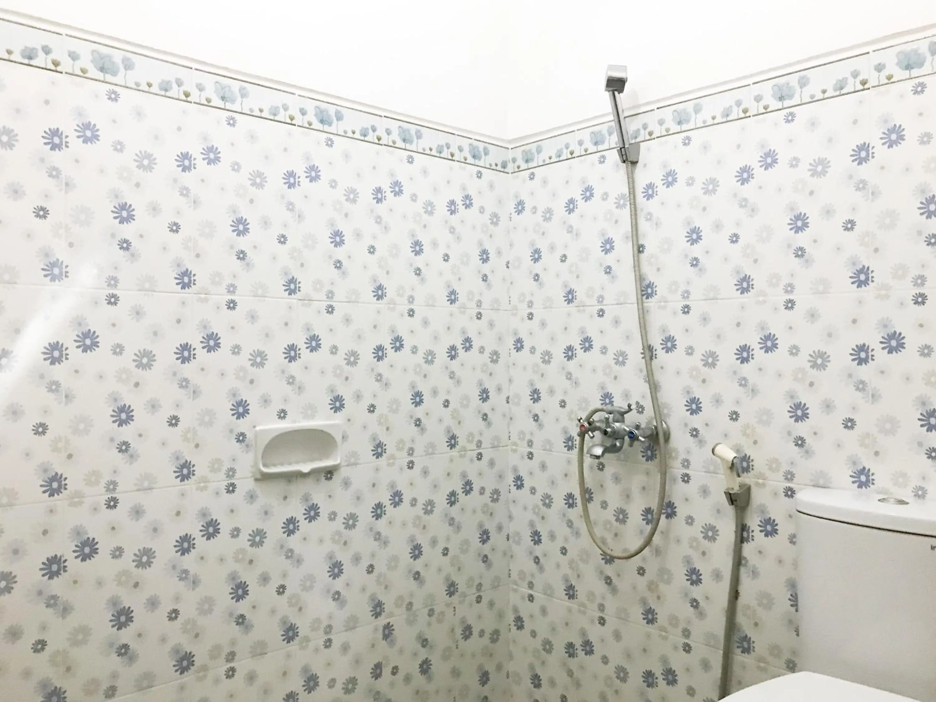 Bathroom in Villa Bunga Guest House RedPartner