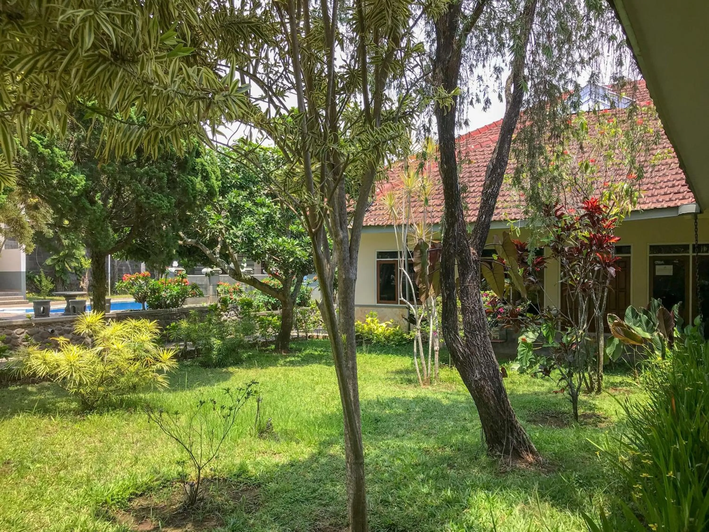 Property building in Villa Bunga Guest House RedPartner