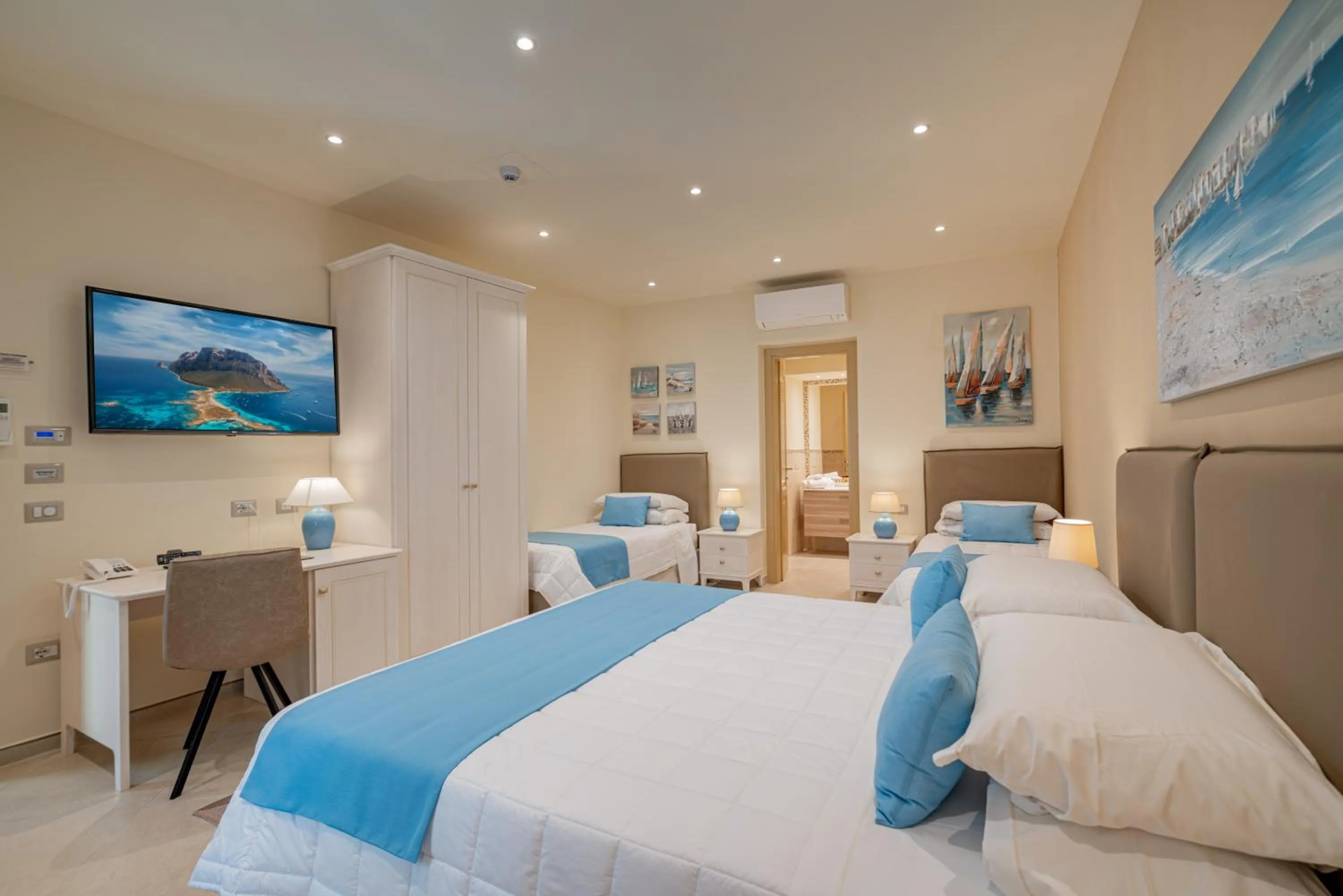 Bedroom, Bed in Hotel Panorama