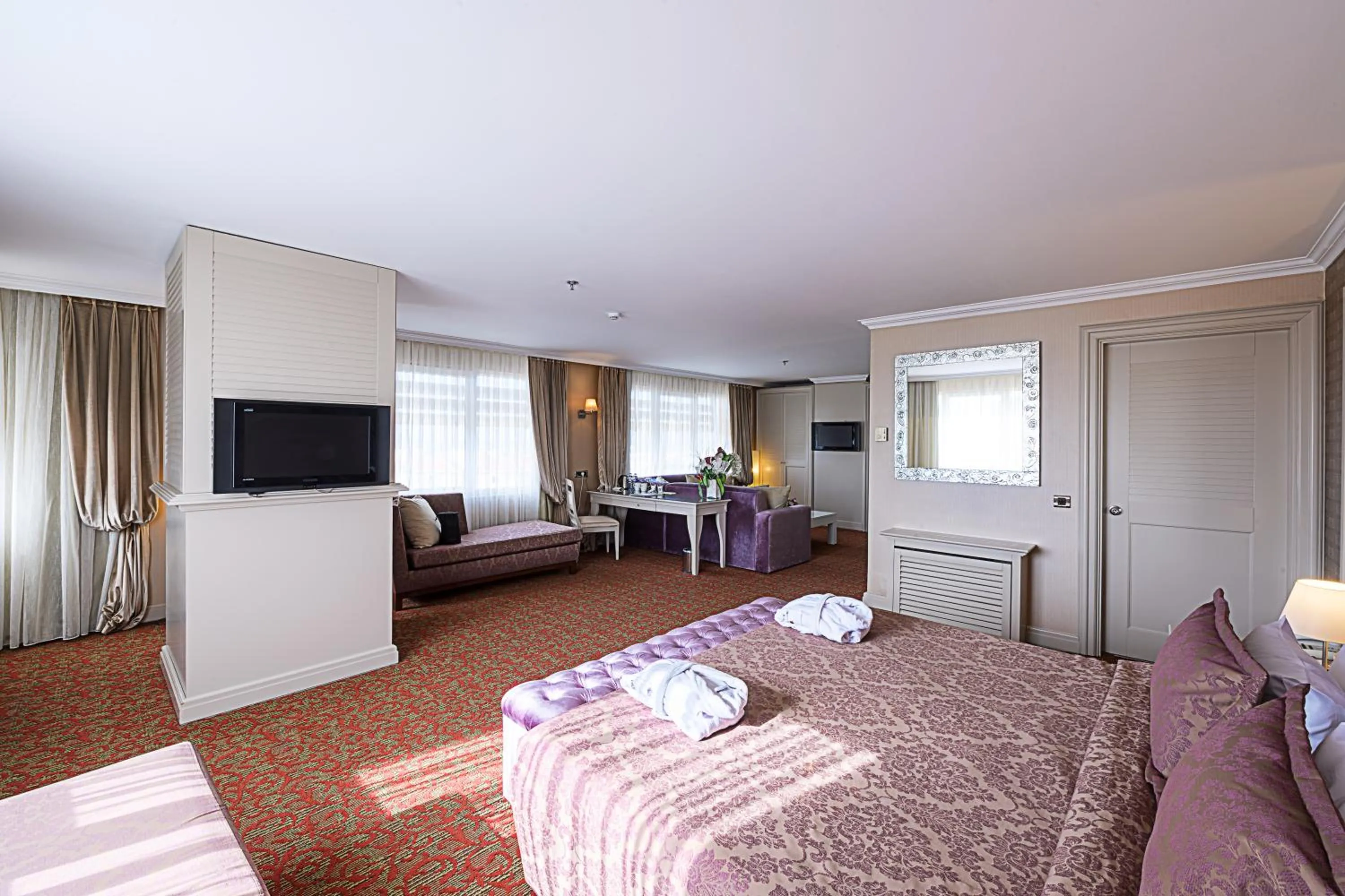 Massage, Bed in Dream Hill Business Deluxe Hotel Asia