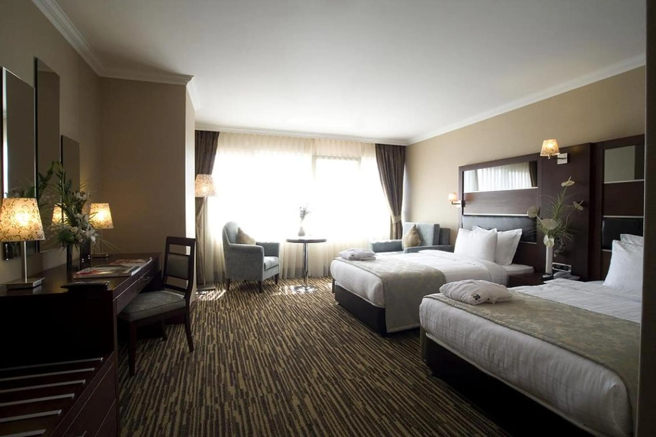 Photo of the whole room, Bed in Dream Hill Business Deluxe Hotel Asia