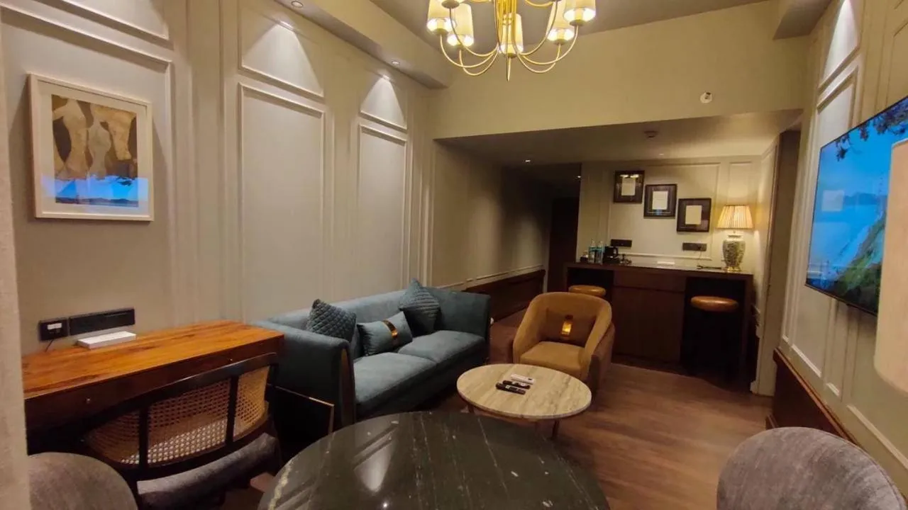 Hotel Poonja International