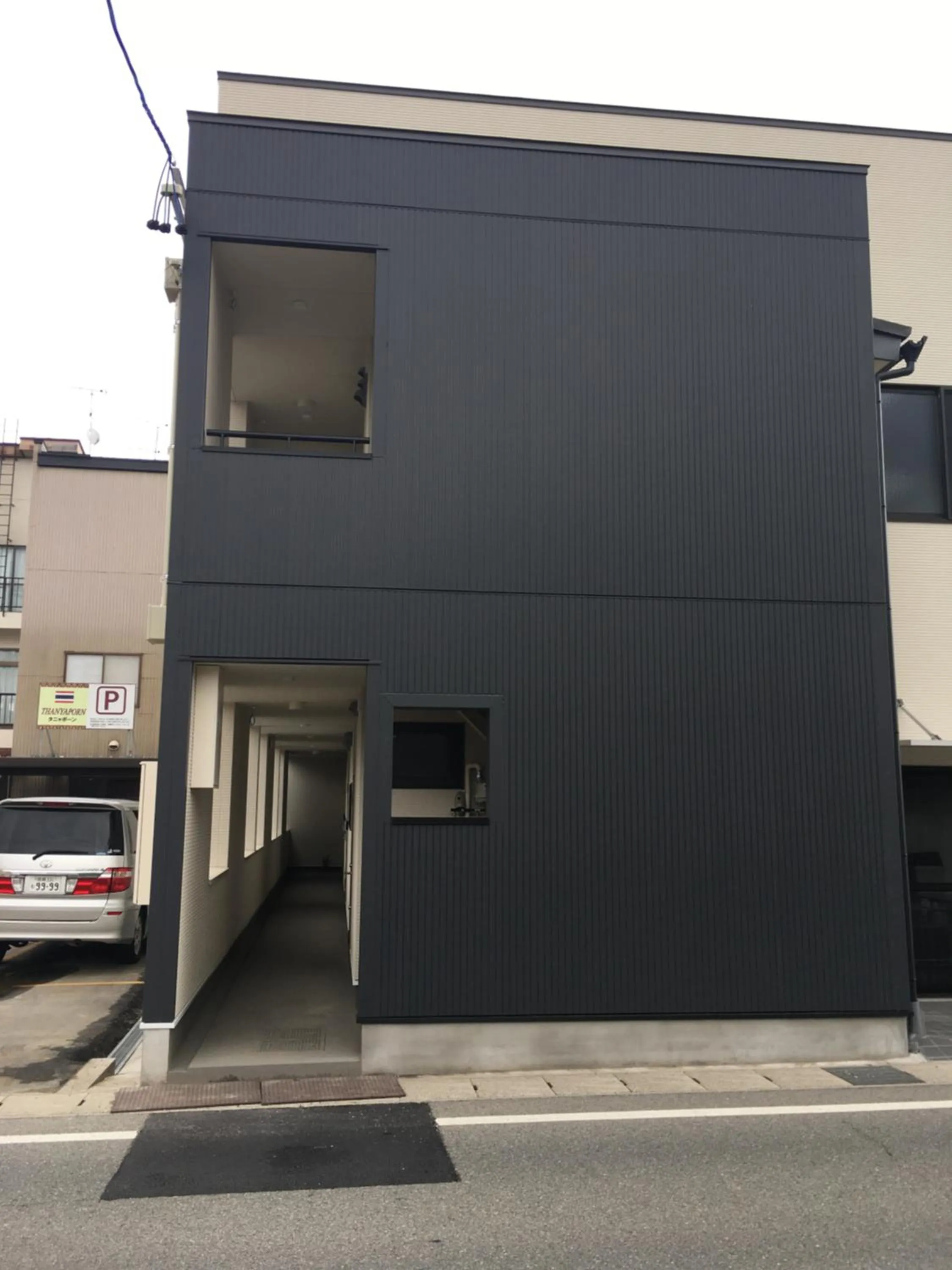 Property building in Thanyaporn Hotel