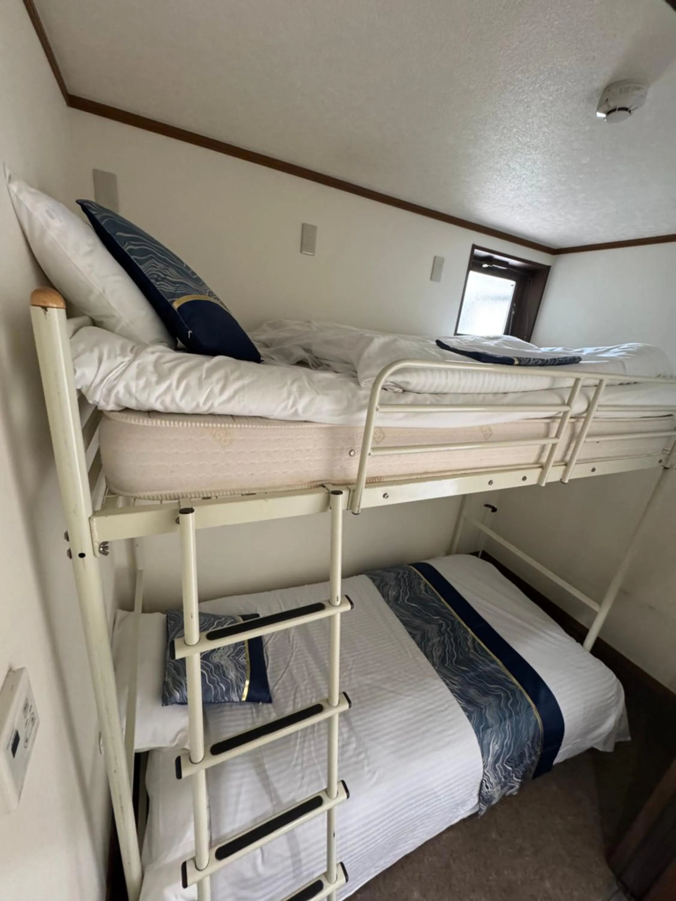 Bed in Thanyaporn Hotel