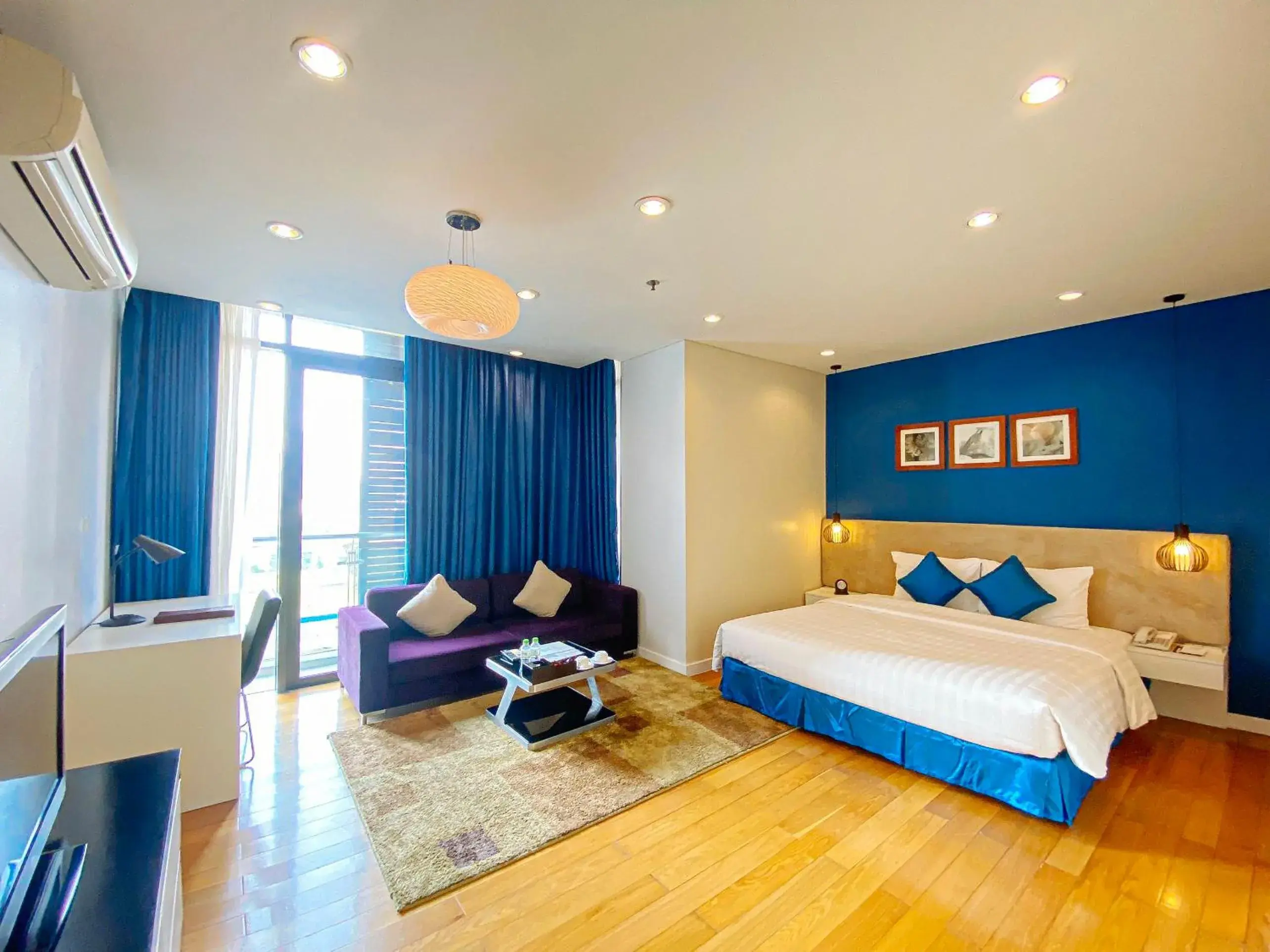 Photo of the whole room, Bed in My Way Hotel & Residence Ha Noi Photo of the whole room, Bed in My Way Hotel & Residence Ha Noi