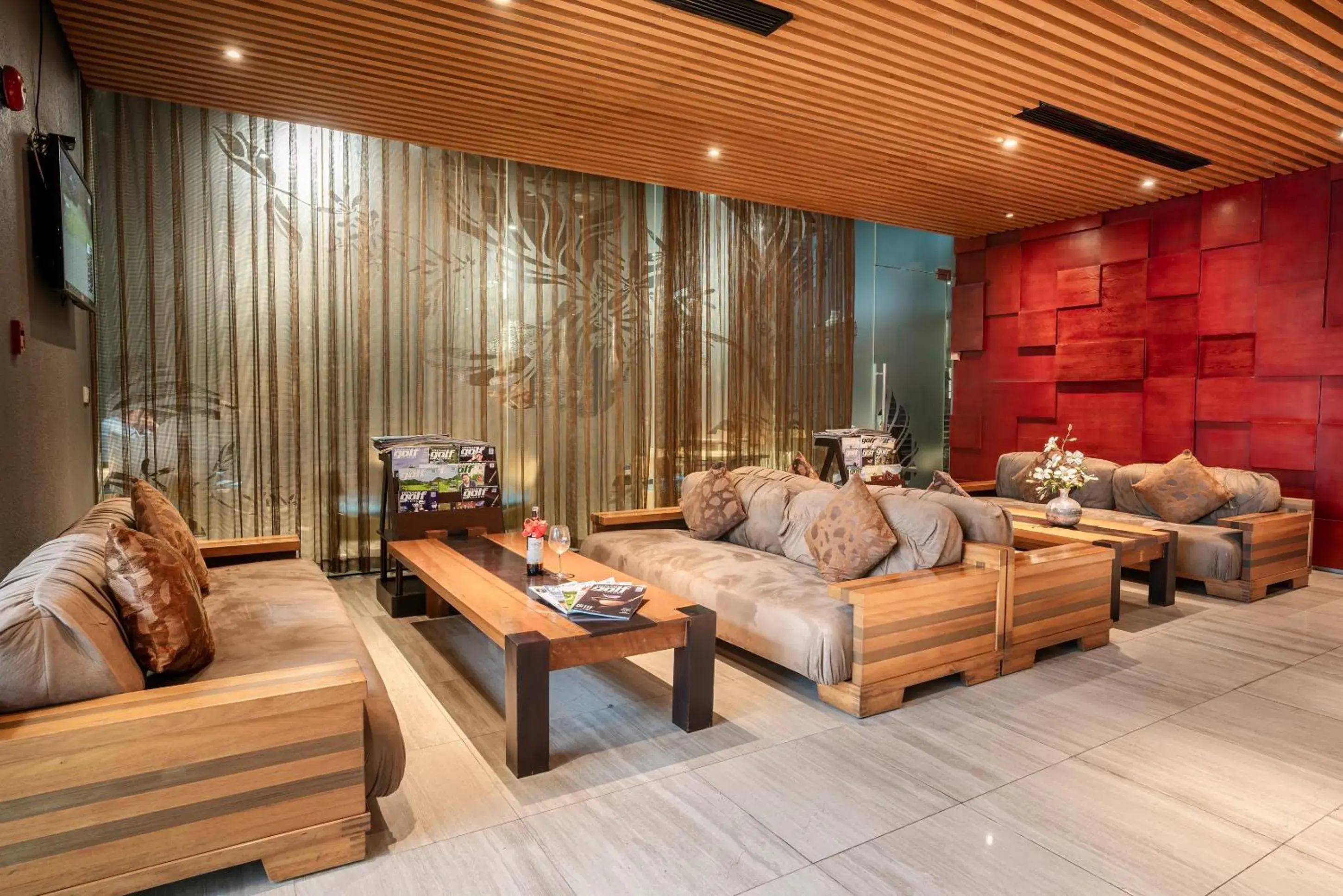 Lobby or reception in My Way Hotel & Residence Ha Noi Lobby or reception in My Way Hotel & Residence Ha Noi