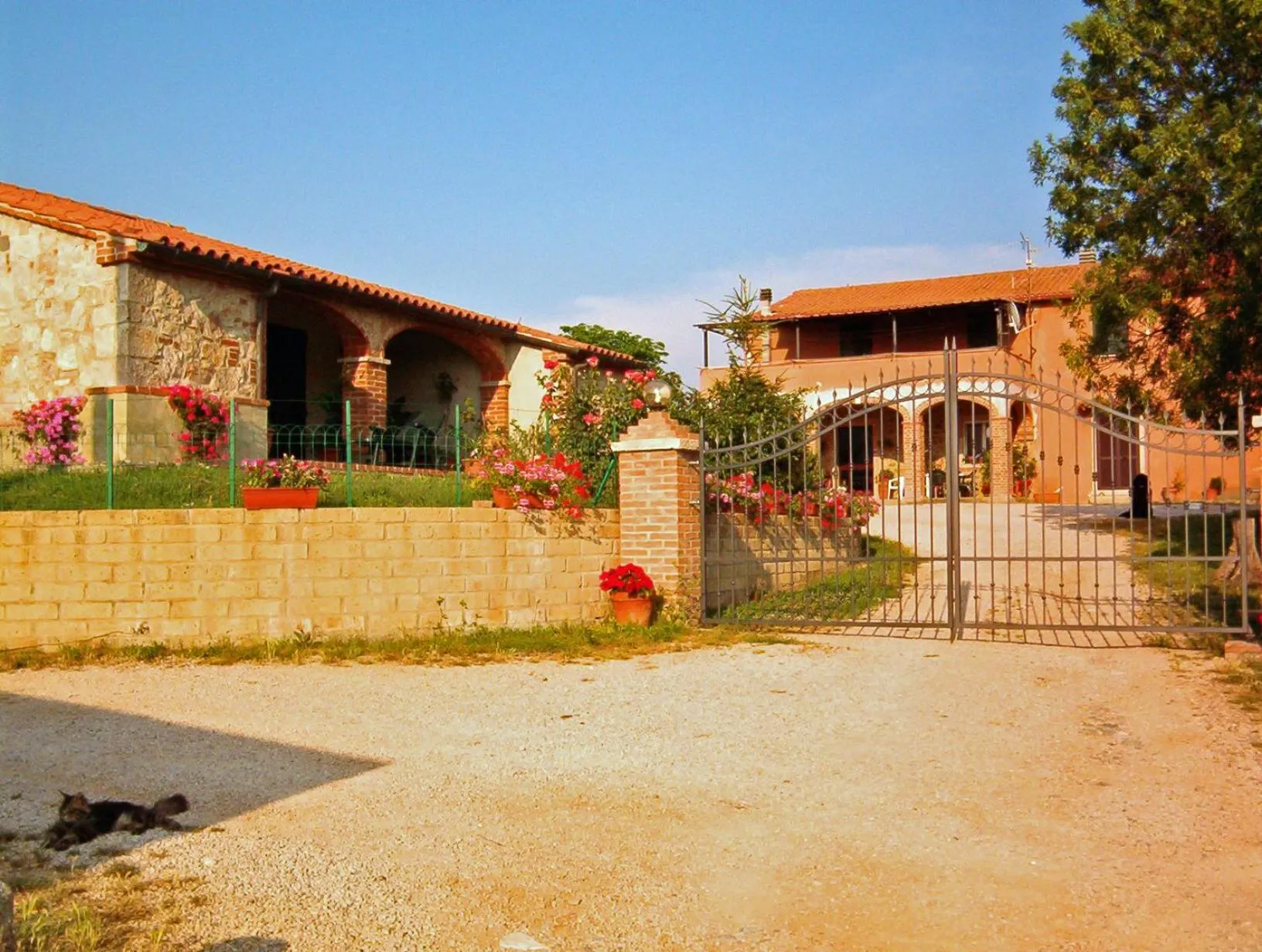 Facade/entrance in Agriturismo Marruchetone Vecchio