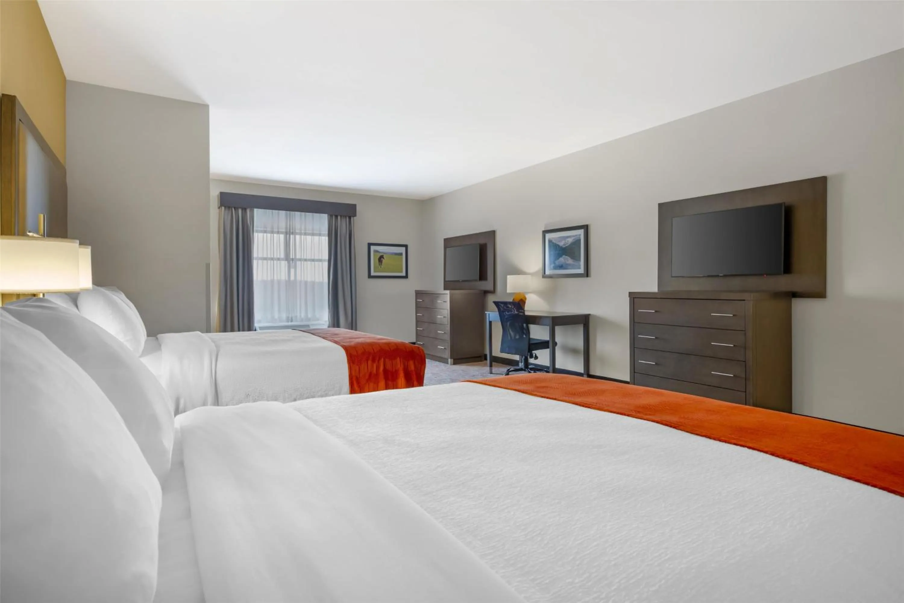 Bedroom, Bed in Best Western Plus Elizabethtown Inn & Suites