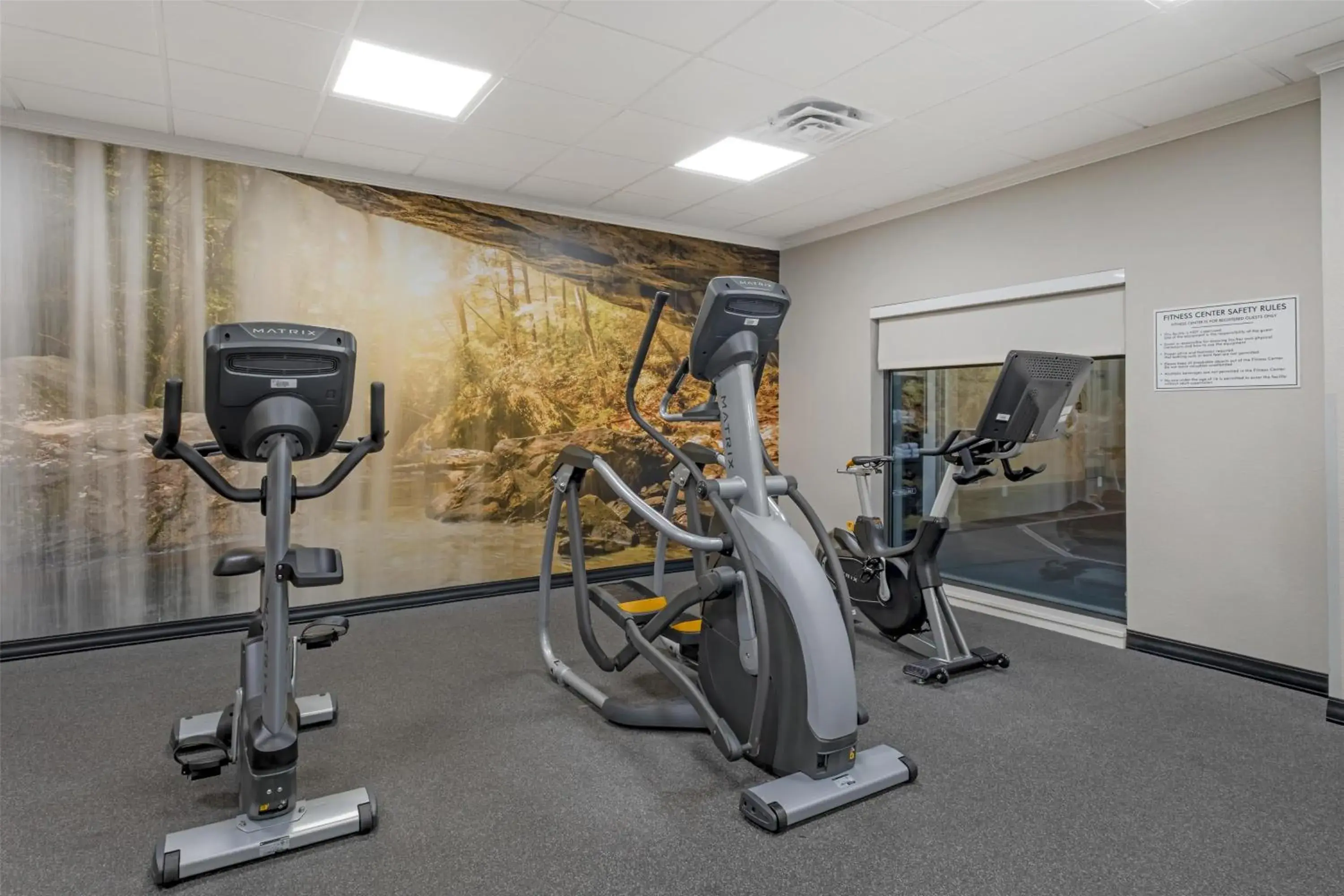 Fitness centre/facilities in Best Western Plus Elizabethtown Inn & Suites Fitness centre/facilities in Best Western Plus Elizabethtown Inn & Suites
