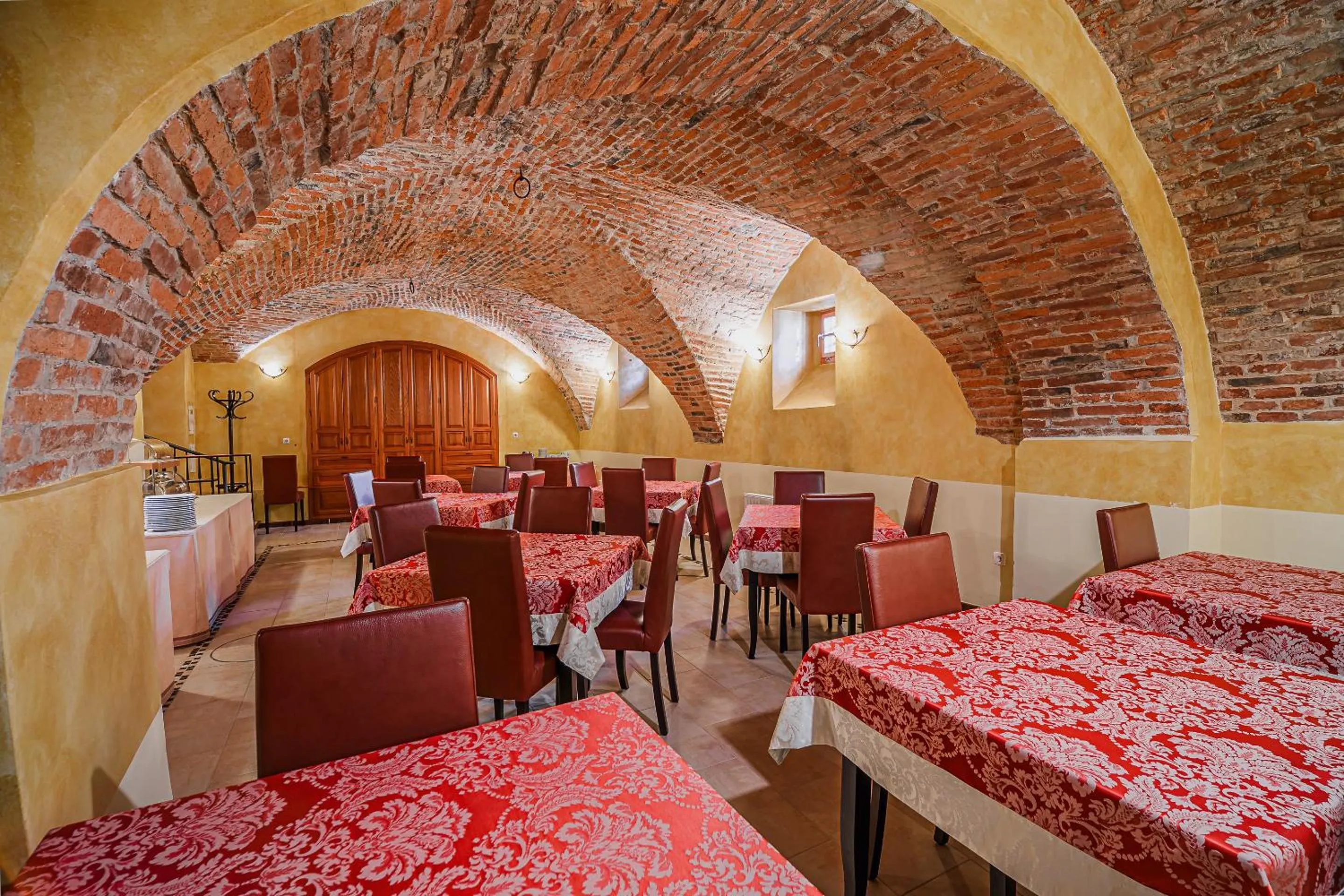 Restaurant/places to eat in Bed & Breakfast Šilak